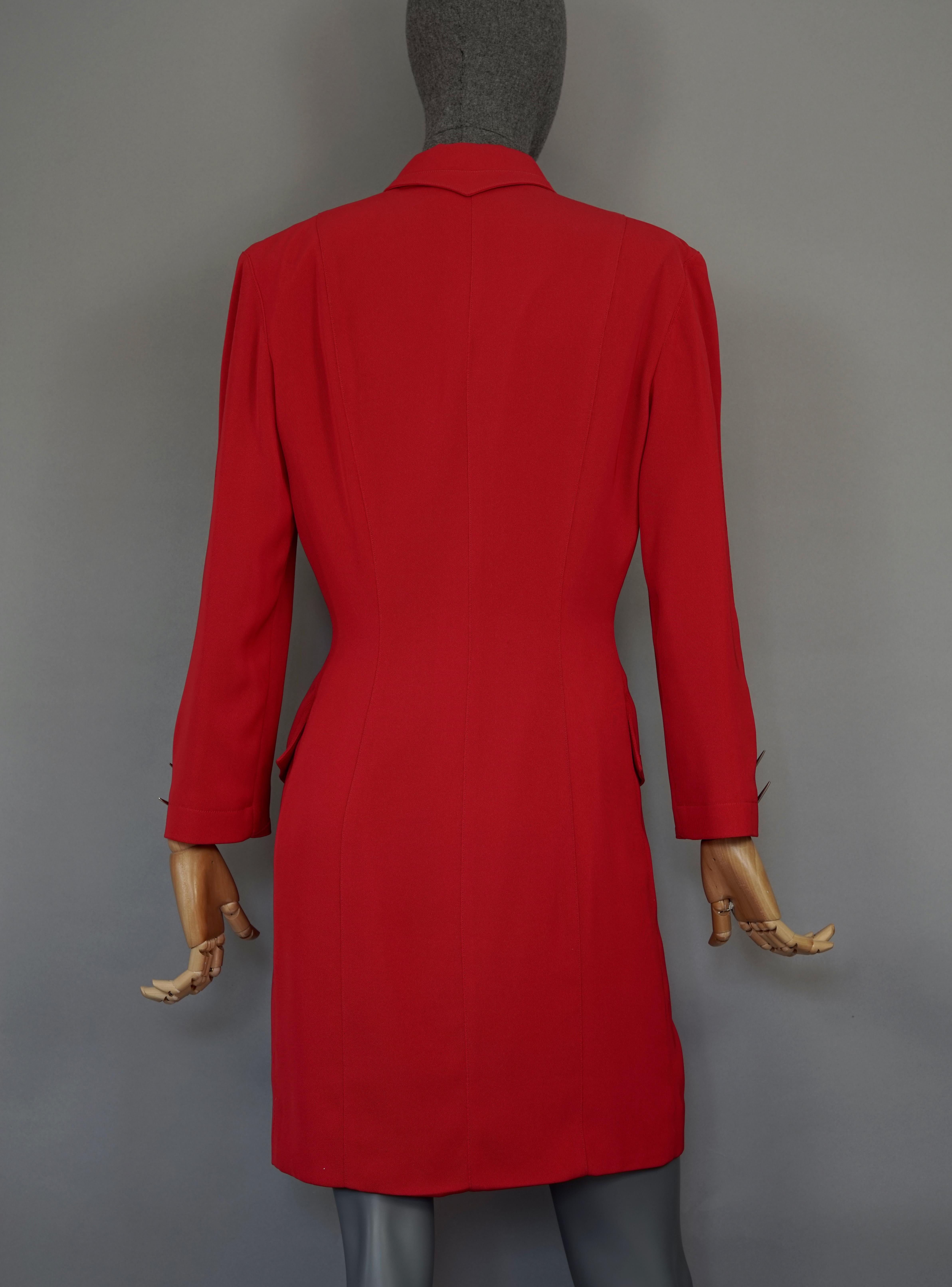 THIERRY MUGLER Costume vintage emblématique robe rouge futuriste à capuche en métal argenté en vente 1