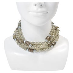 Collana girocollo con perline grigio ghiaccio vintage, circa anni '90