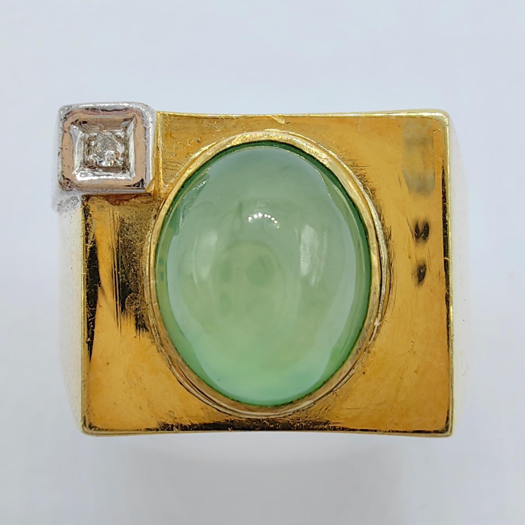 Cabochon Vintage Icy Light Apple Green Jadeite Jade Diamond Ring in 14K Two-tone Gold For Sale