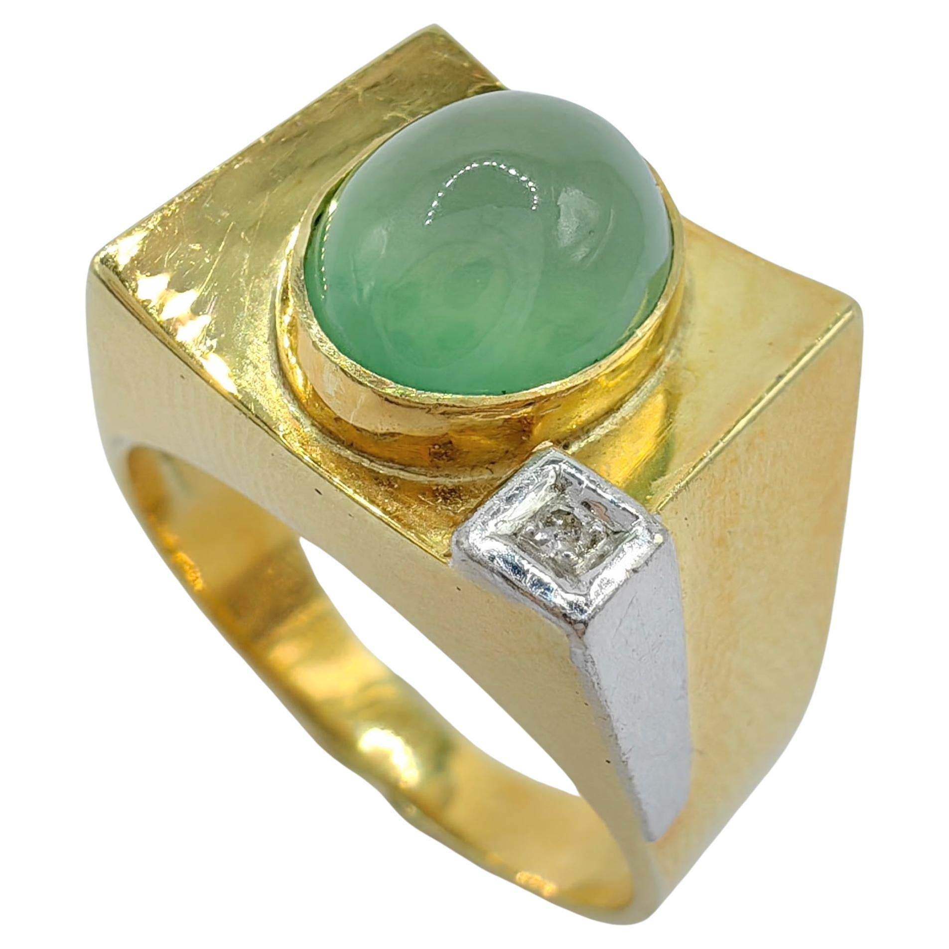 Vintage Icy Light Apple Green Jadeite Jade Diamond Ring in 14K Two-tone Gold