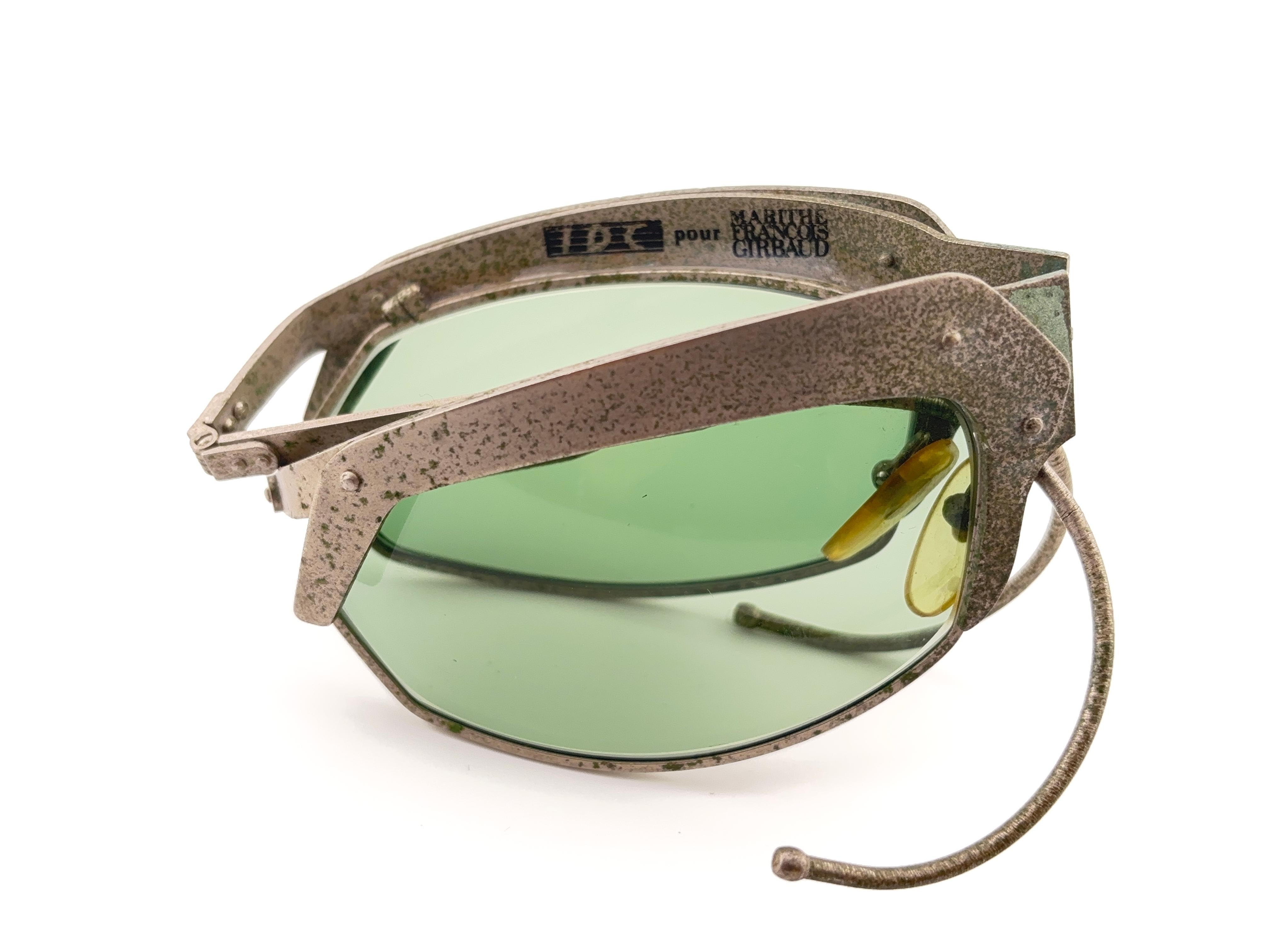 Vintage IDC G1 Marithe Francois Girbaud Foldes Mate Sonnenbrille Frankreich (Braun) im Angebot