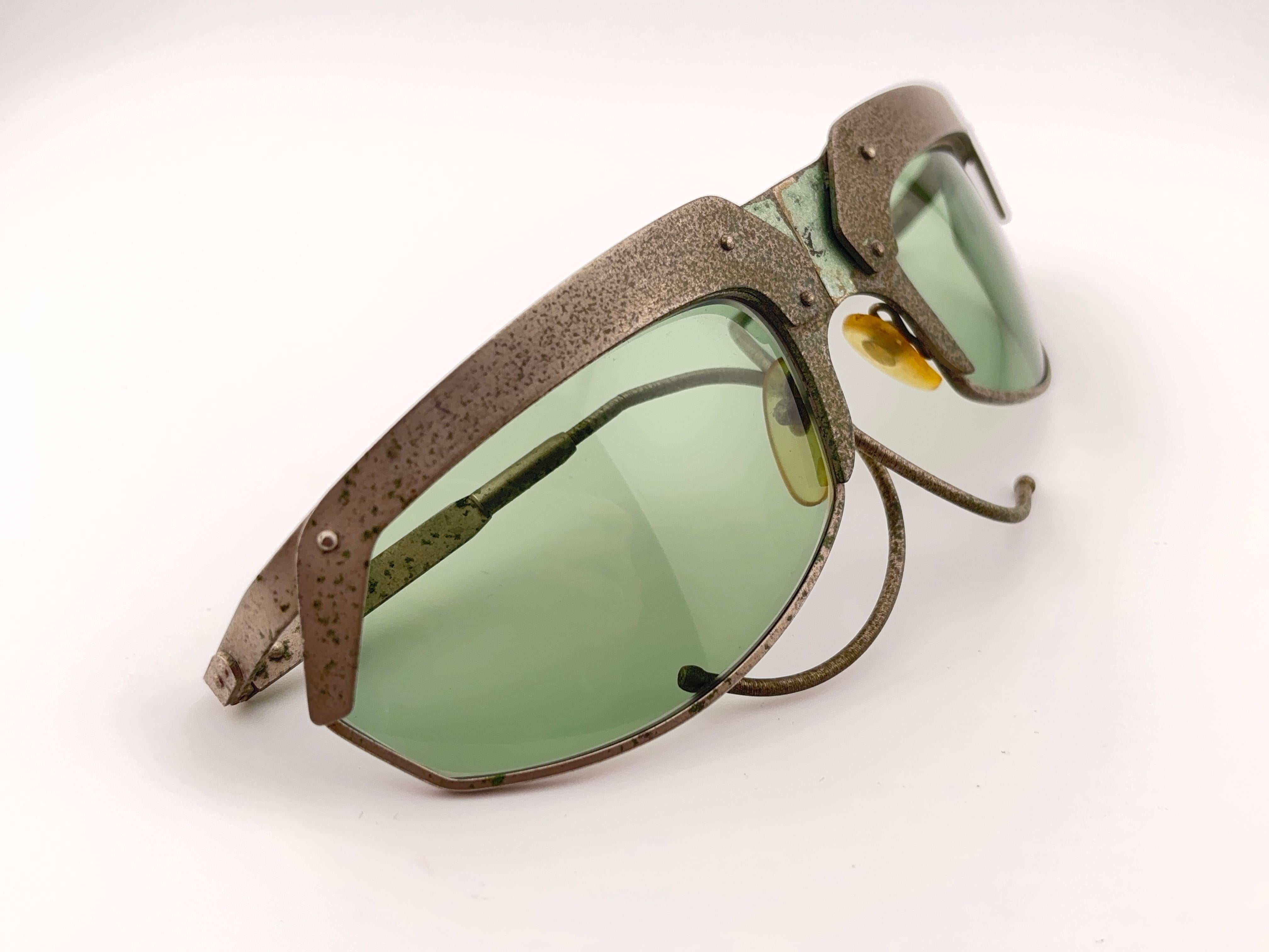 Vintage IDC G1 Marithe Francois Girbaud Foldes Mate Sonnenbrille Frankreich im Angebot 1