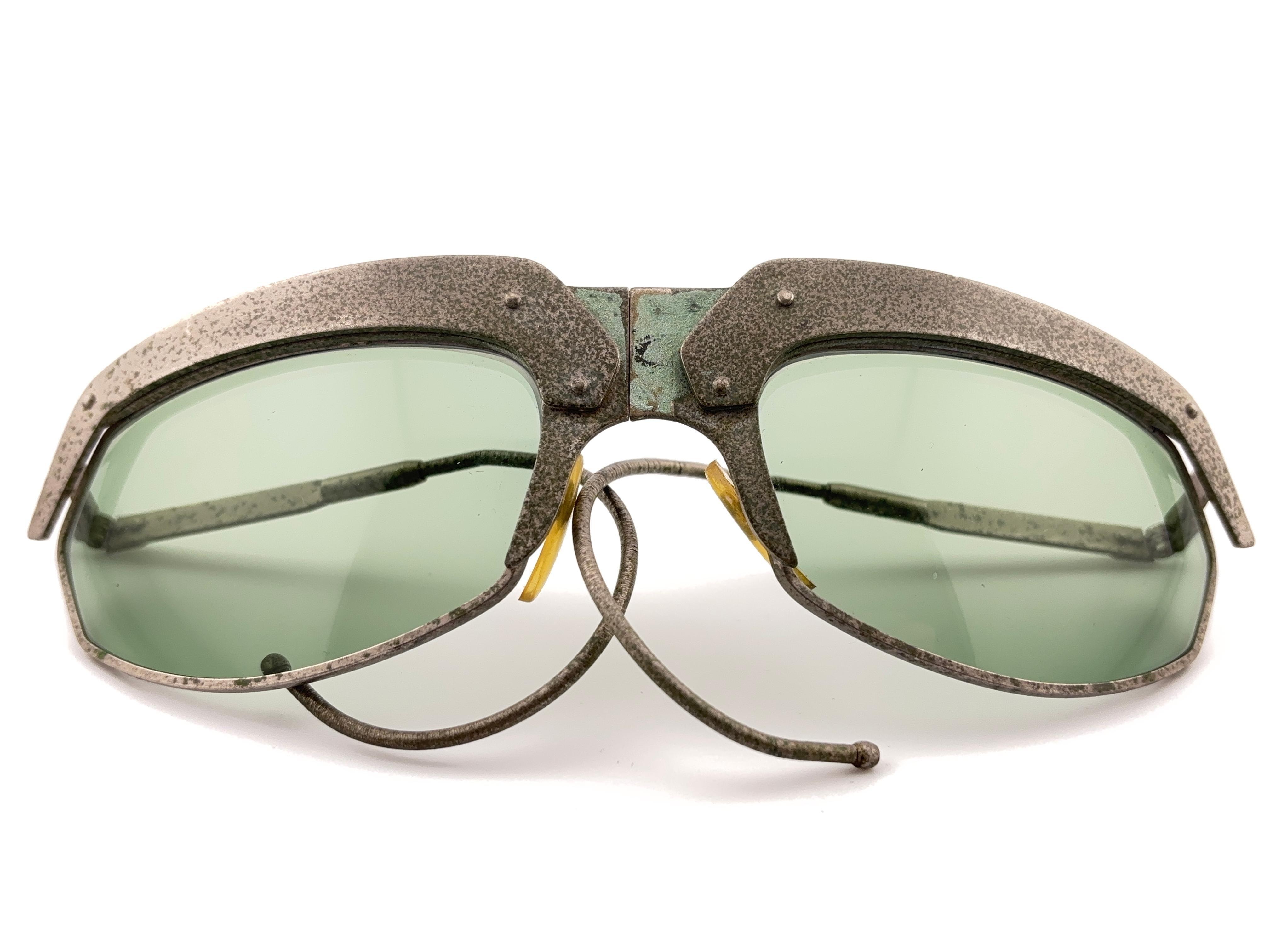 Vintage IDC G1 Marithe Francois Girbaud Foldes Mate Sonnenbrille Frankreich im Angebot 3