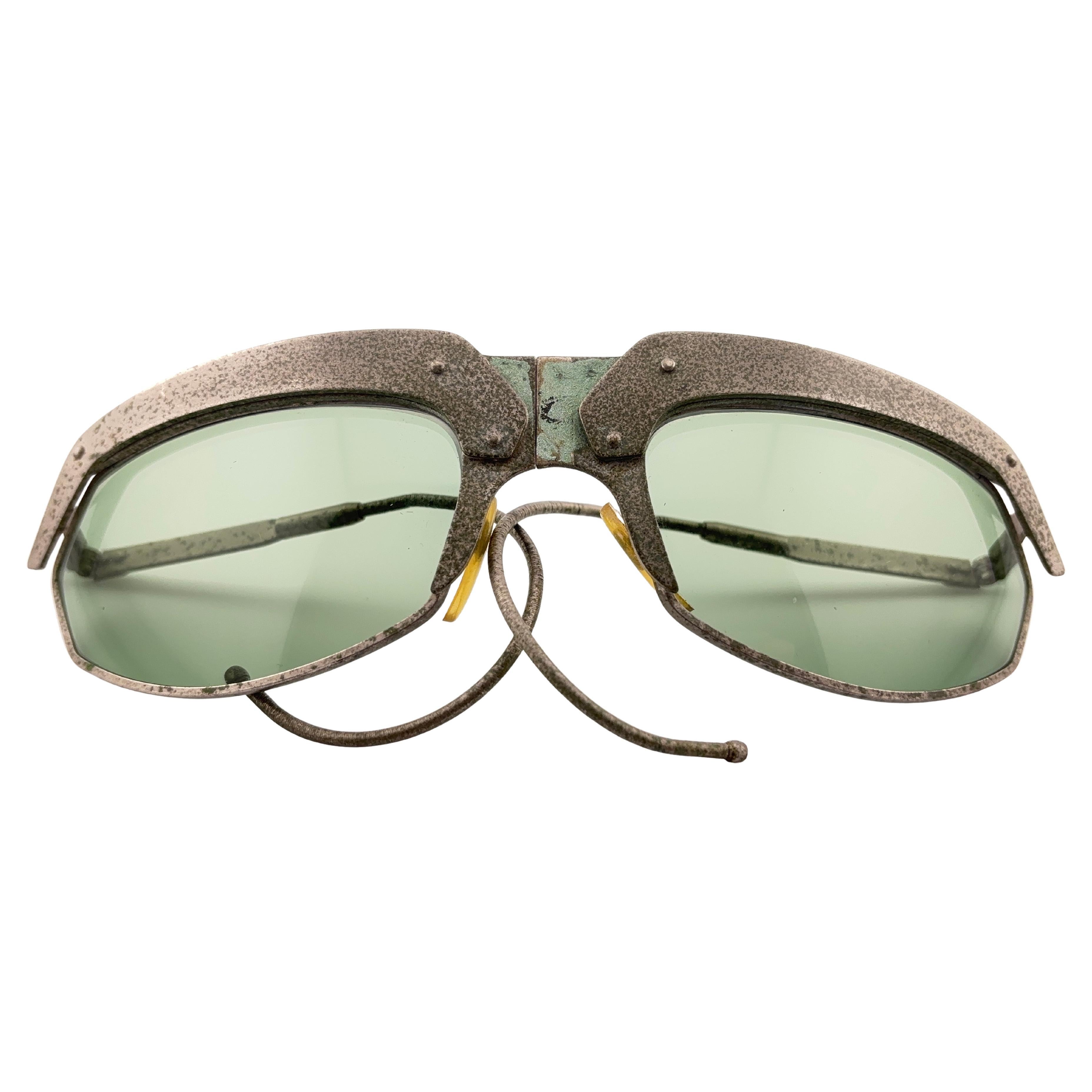 Vintage IDC G1 Marithe Francois Girbaud Foldes Mate Sonnenbrille Frankreich im Angebot