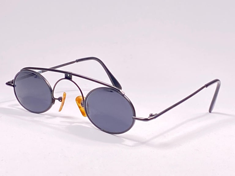 Vintage IDC Lunettes Black Matte Grey Lens Small 1980's