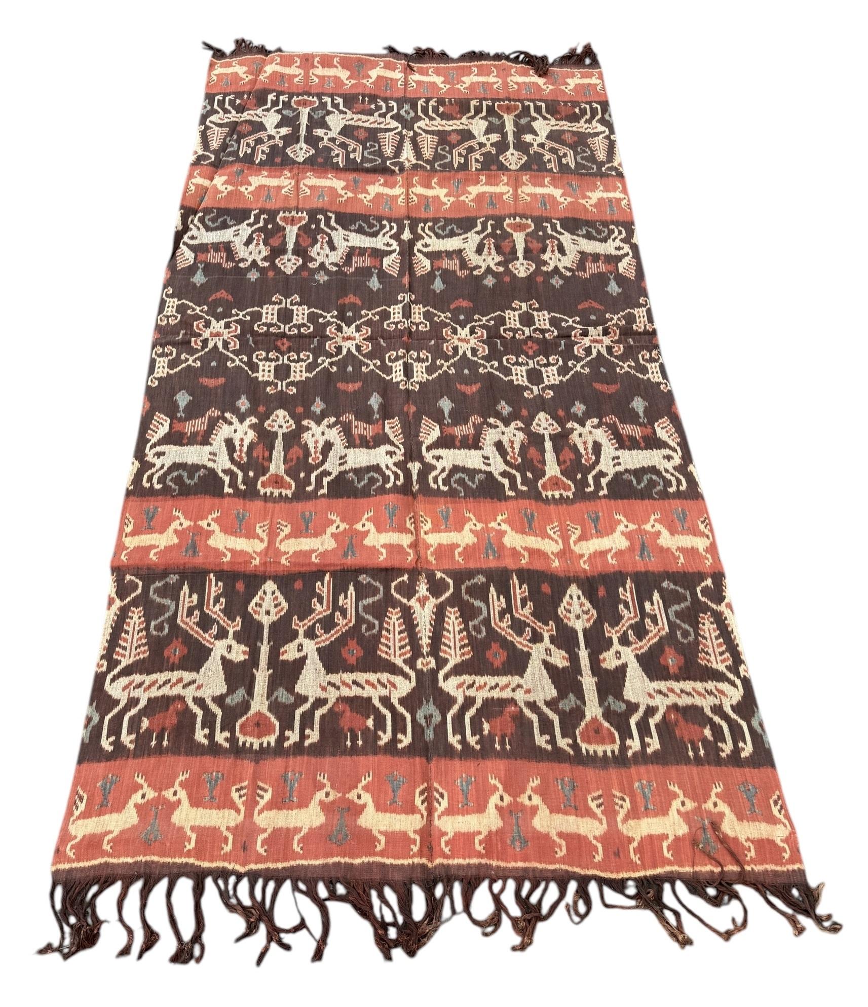 Vintage Ikat-Stoff-Wandbehang Indonesien Asiatische Textilien Wohndekor (Gewebt) im Angebot