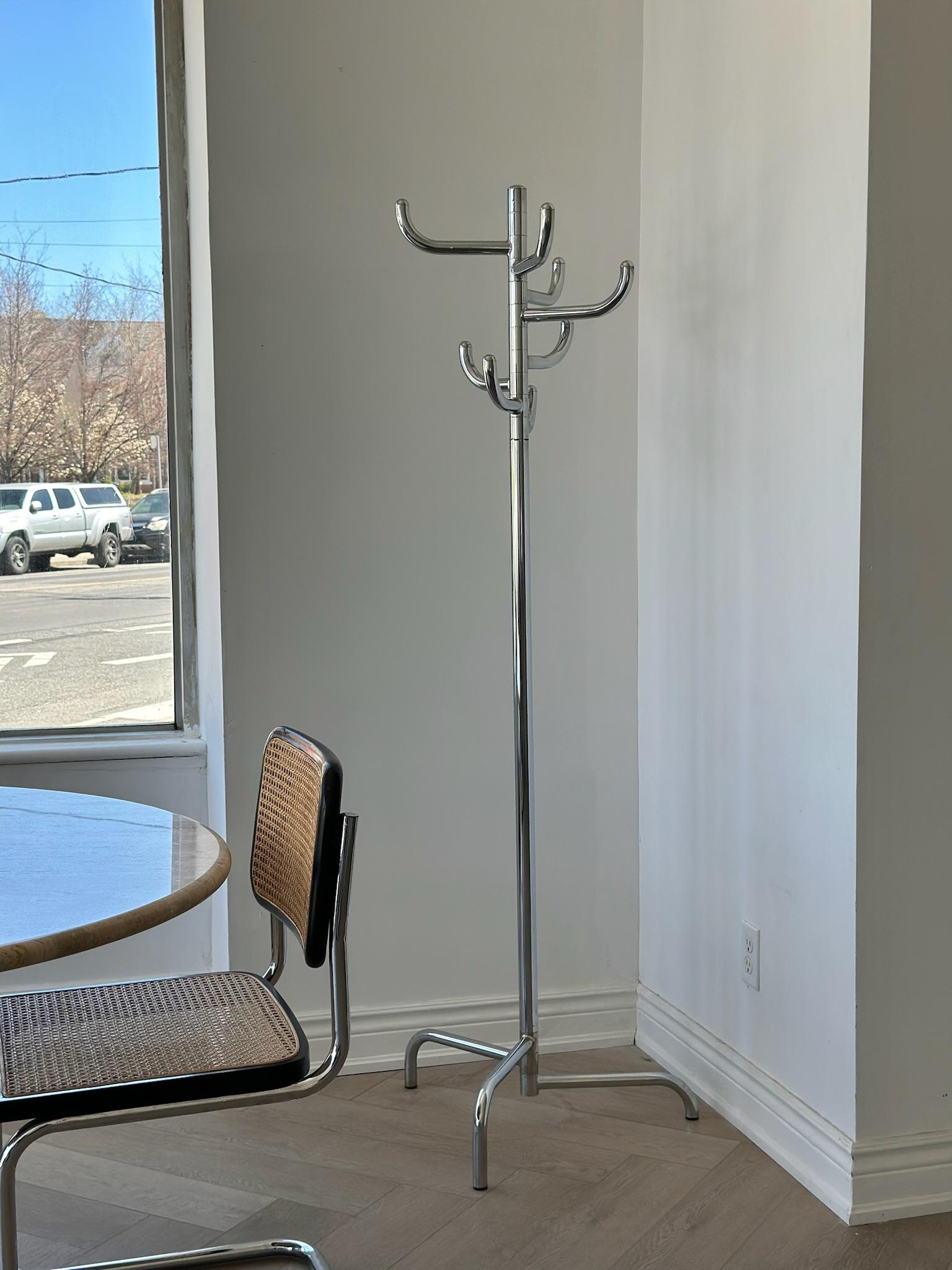 Fin du 20e siècle Porte-manteaux chromés IKEA, 1986 en vente