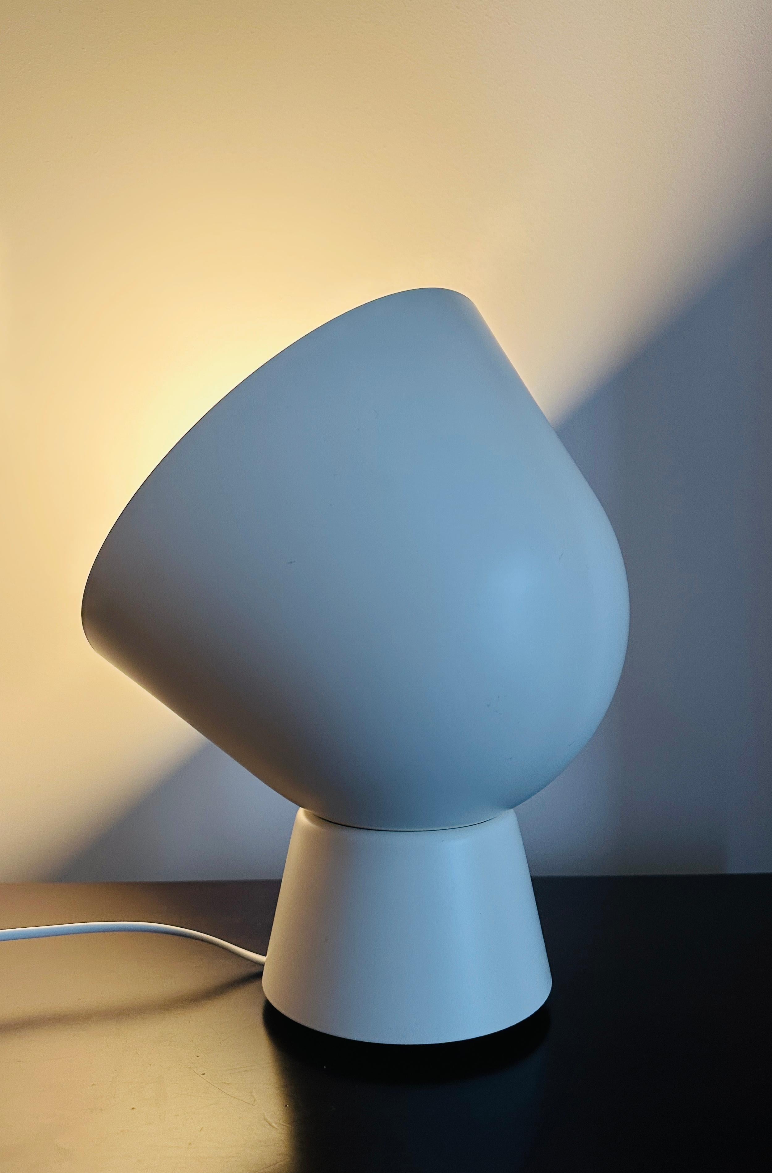 Lámpara de pared o sobremesa vintage Ikea Directional lacada en blanco, de Ola Wihlborg Era espacial en venta