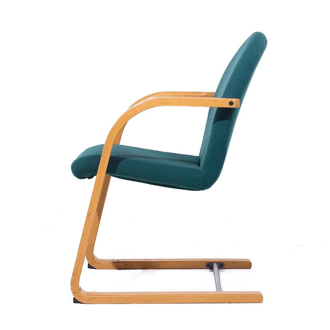 Vintage Ikea Green Upholstered Bentwood Chairs (Chaises en bentwood tapissées) en vente 4