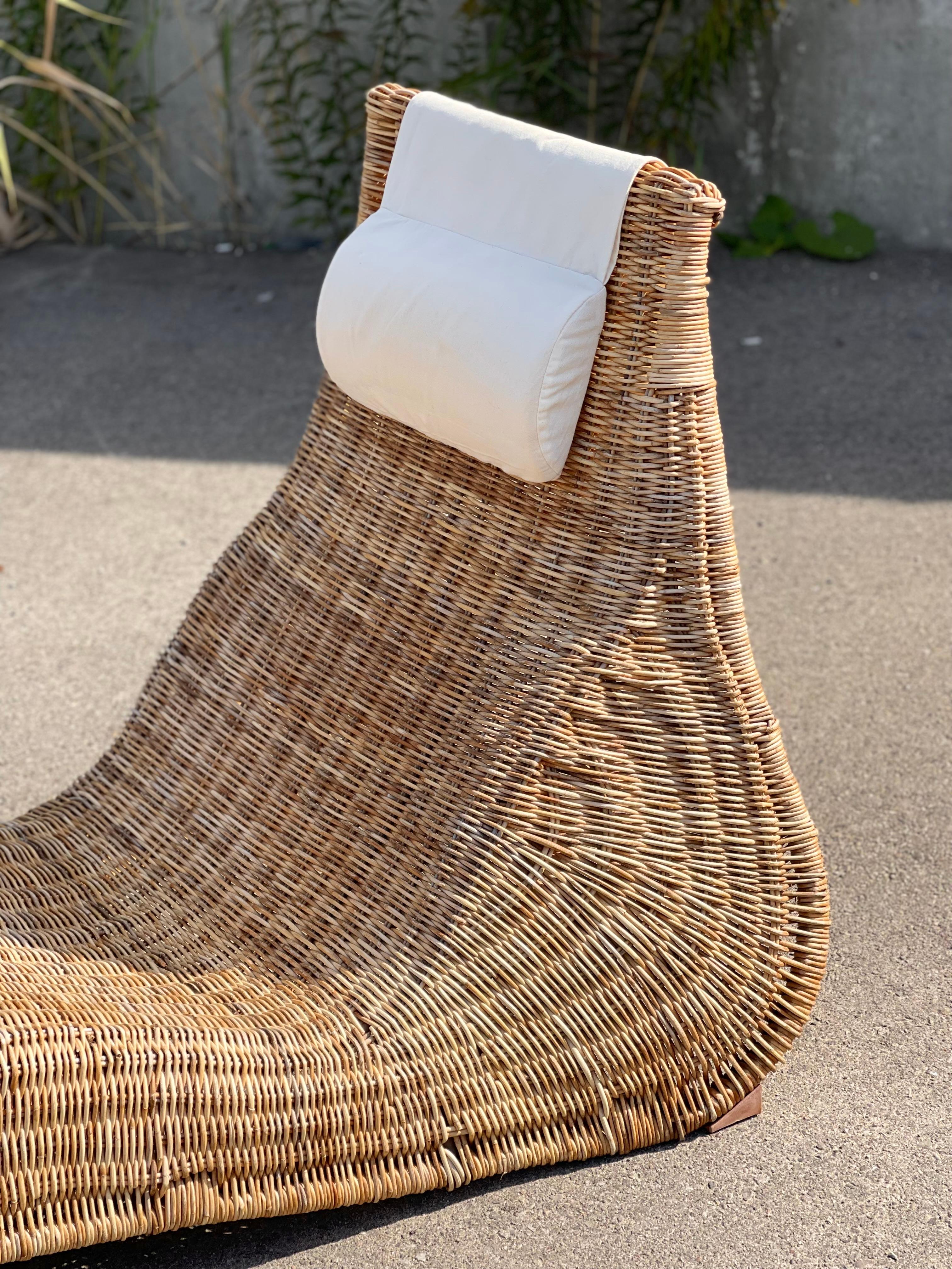 Vintage IKEA Karlskorna Rattan Lounger For Sale 1