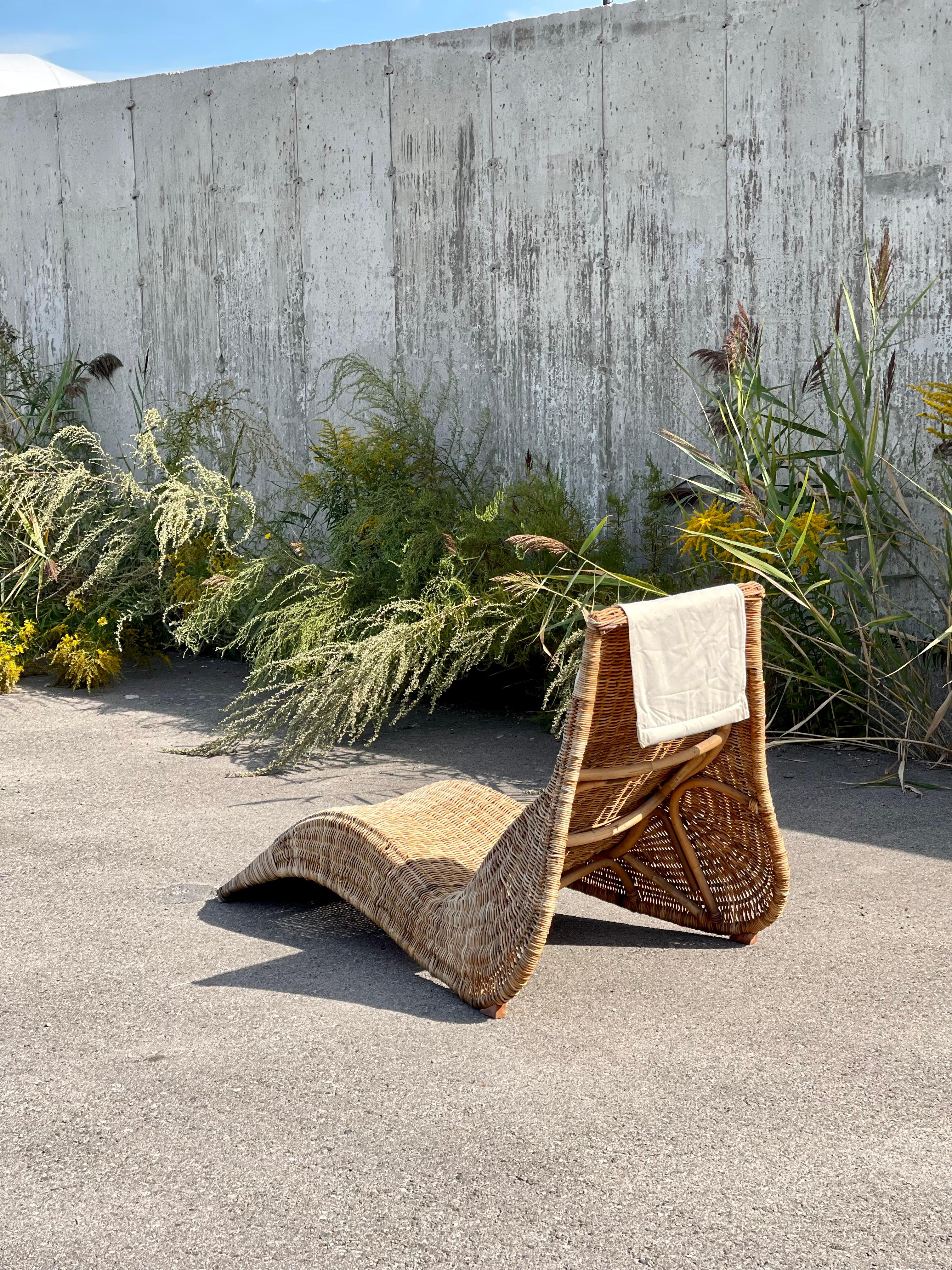 Vintage IKEA Karlskorna Rattan Lounger For Sale 5