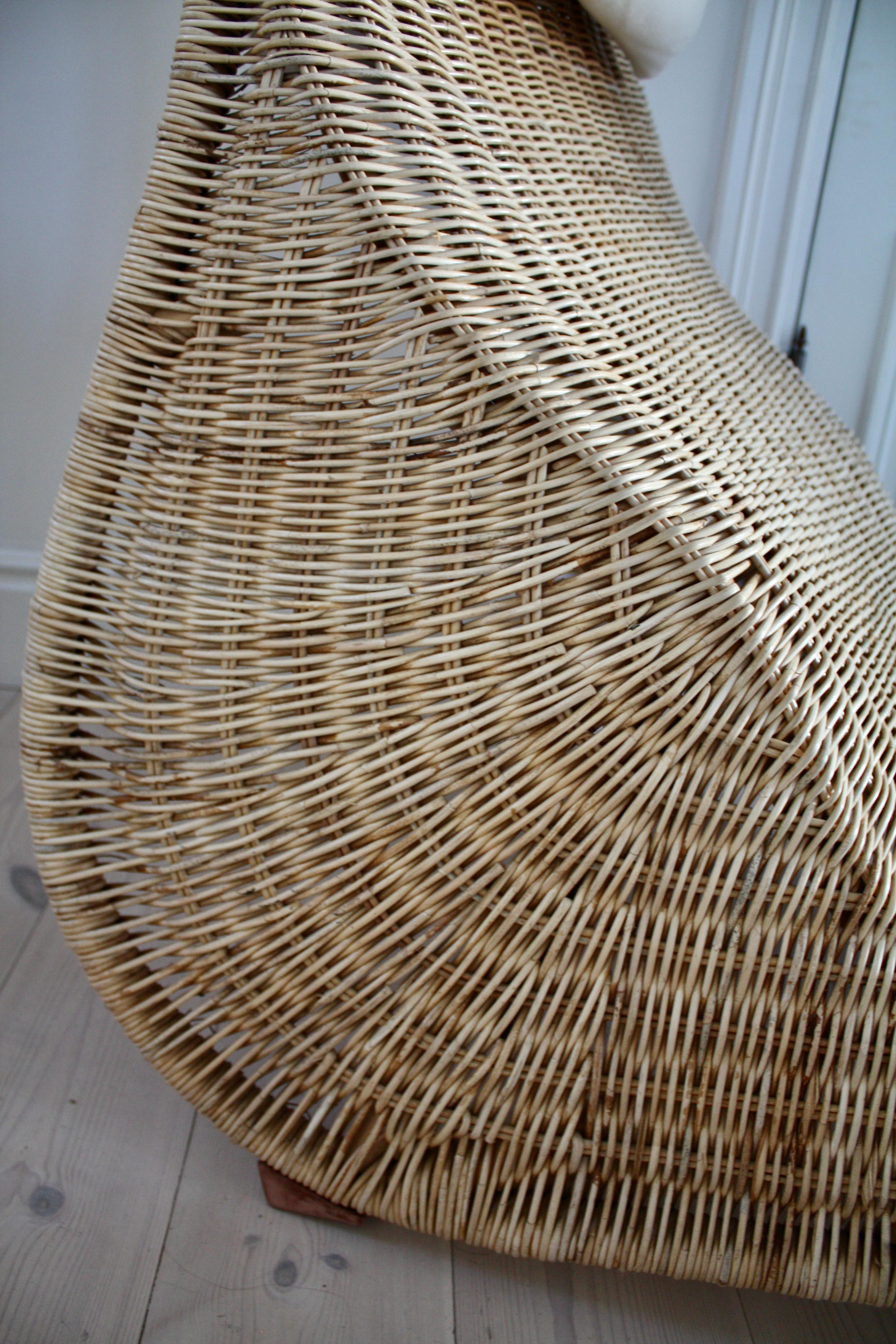 Vintage IKEA Karlskrona Wicker Rattan Chaise Lounge Chair by Karl Malmwall 1990s For Sale 8