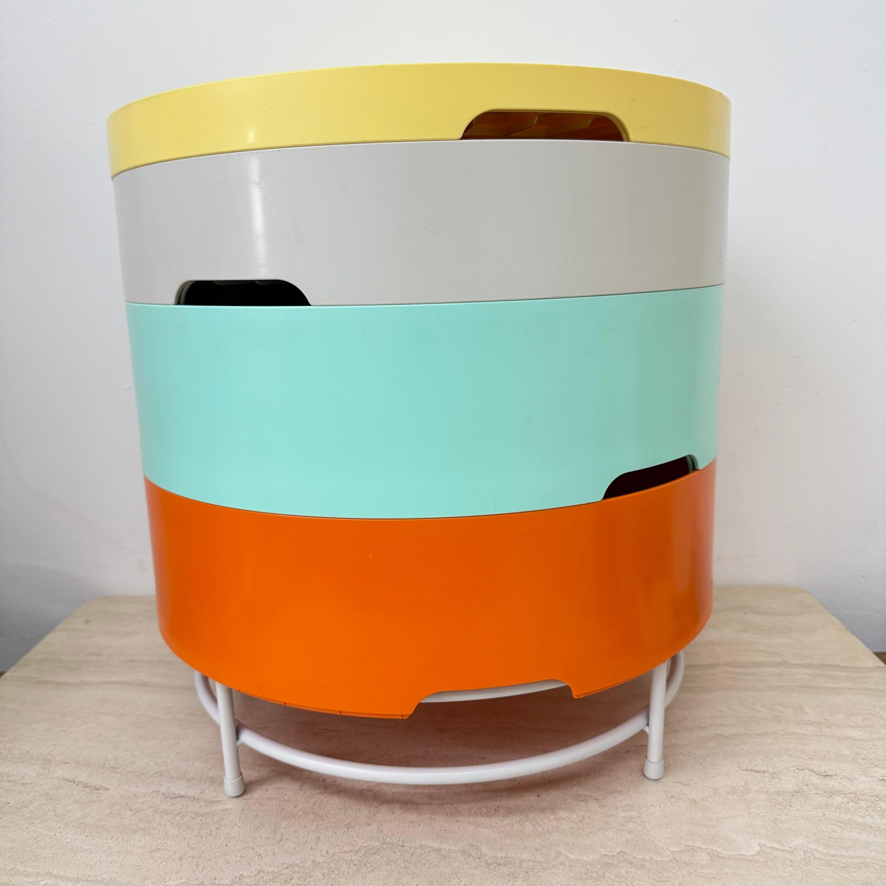 Contemporary Vintage Ikea modulair side table by Richards Brill en A. Williams For Sale