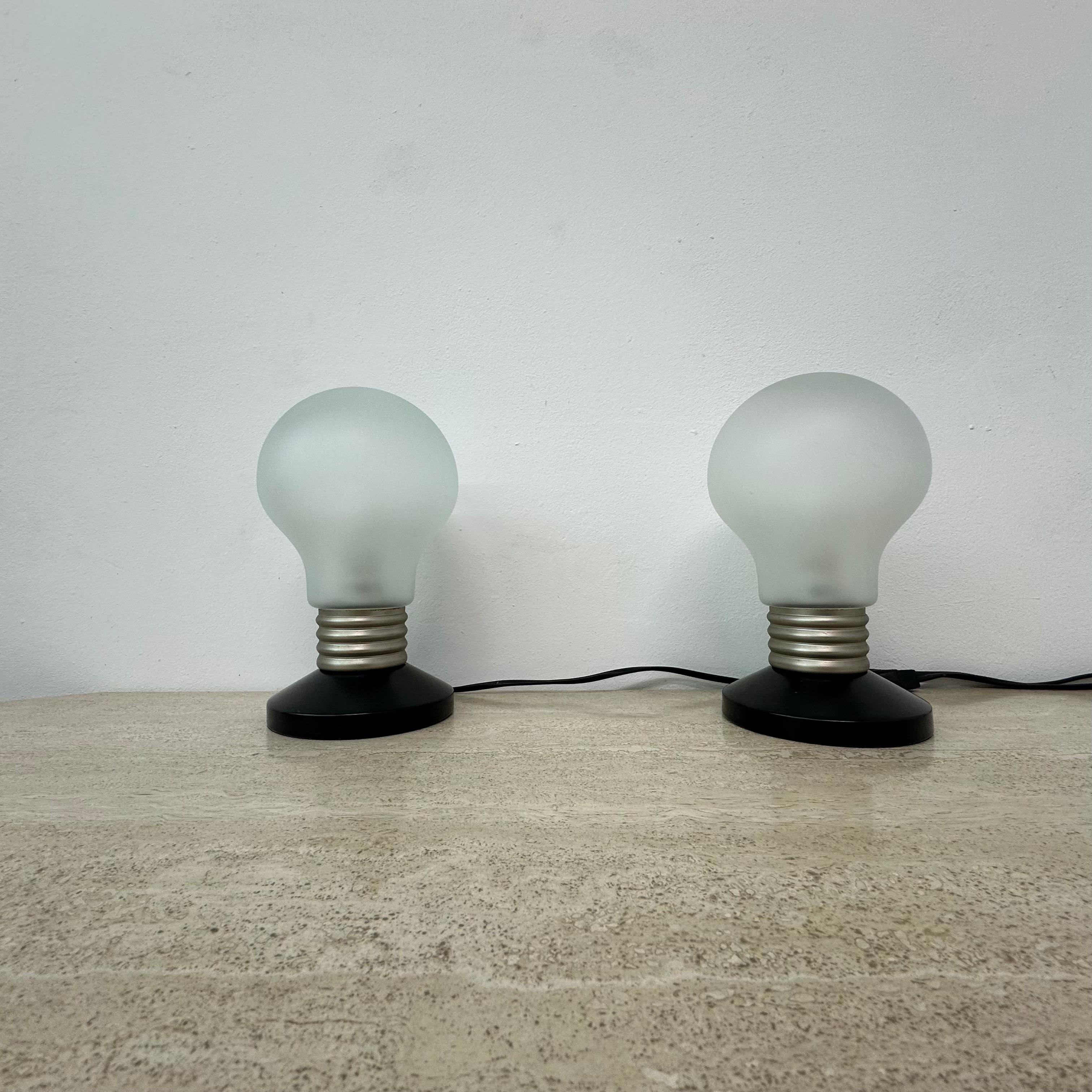 Vintage Ikea Pop Art bulb shaped table lamp , 1990s 11