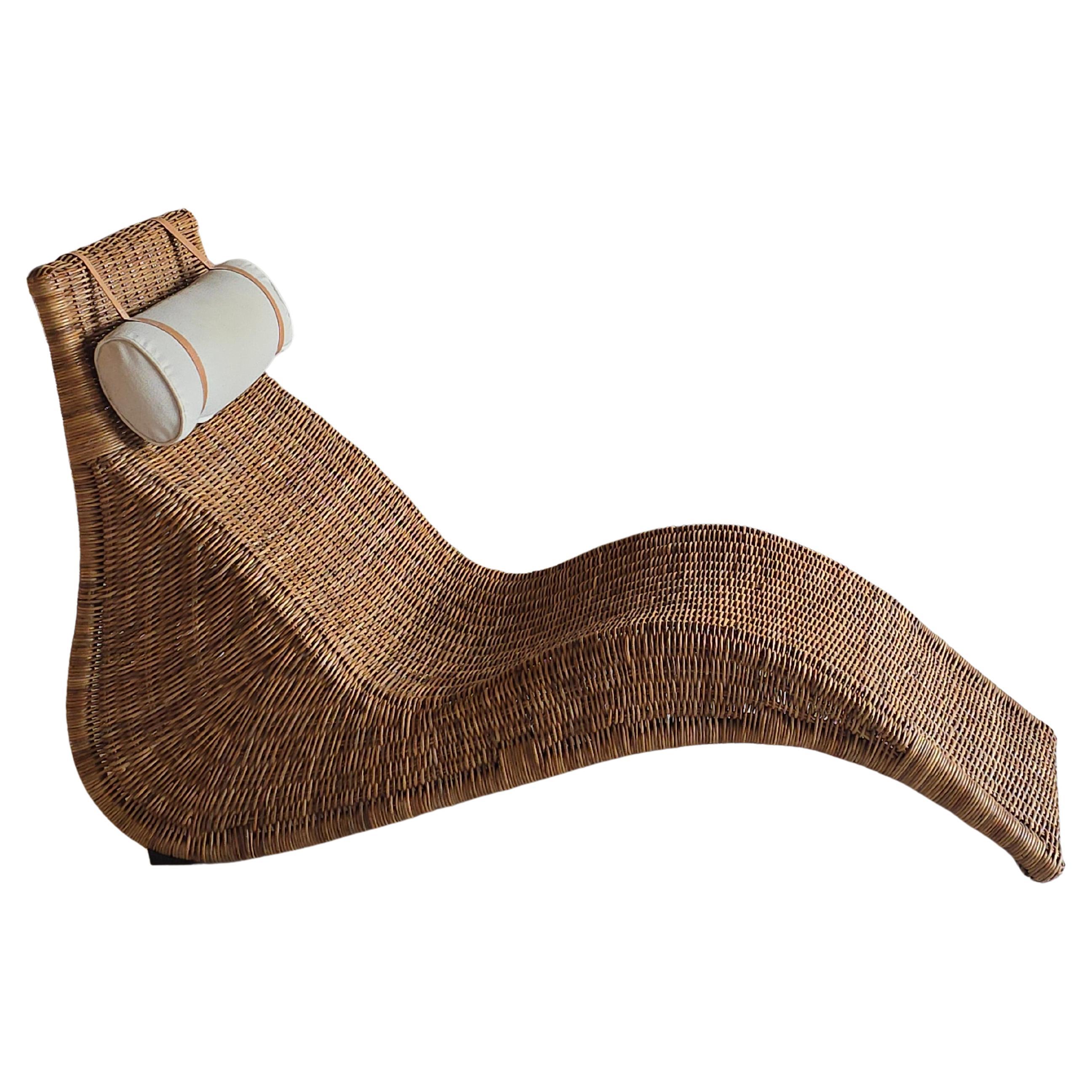 Chaise Lounge Chair "Karlskrona" di IKEA in vimini e rattan d
epoca