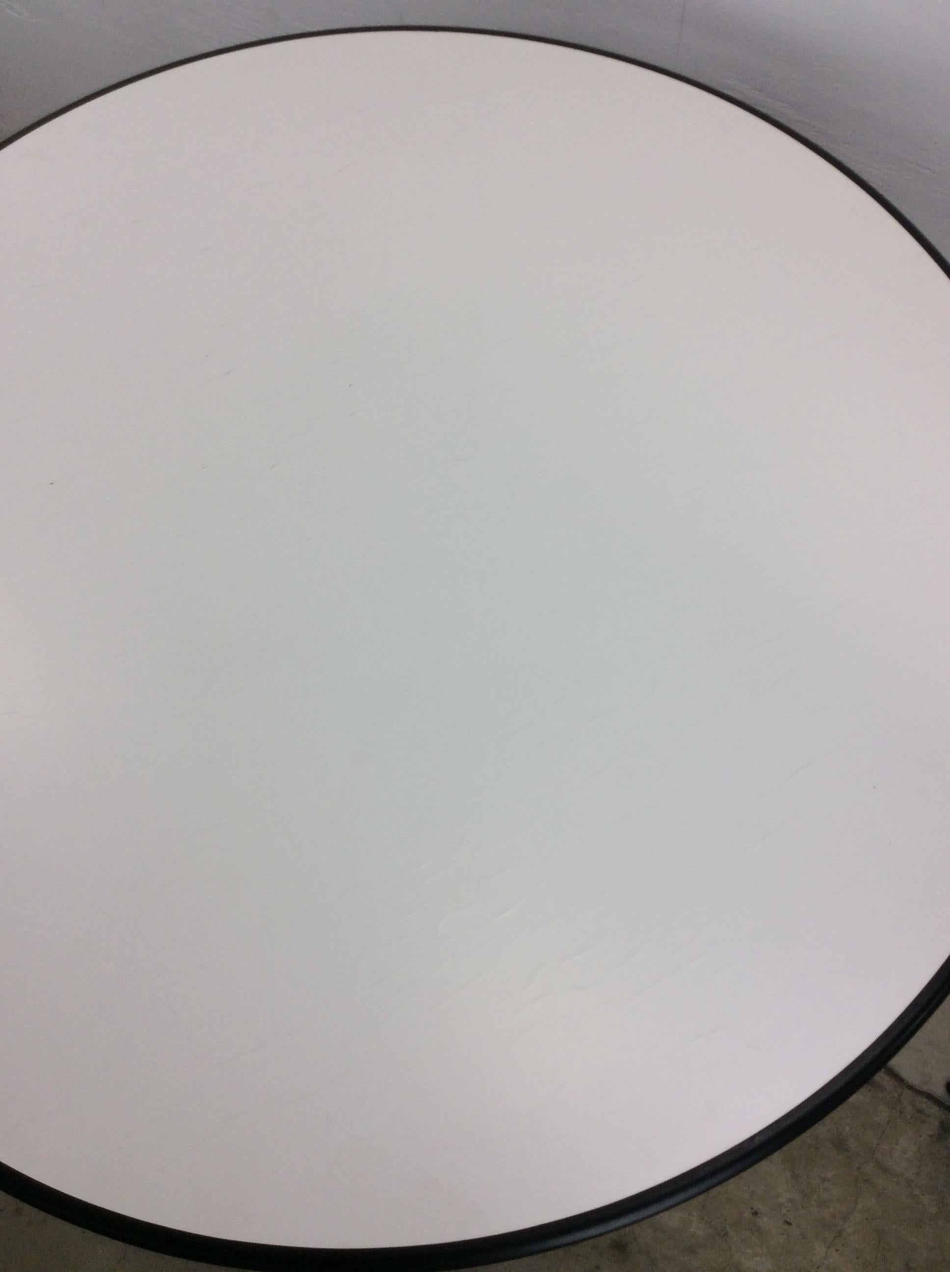 Post-Modern Vintage IKEA Round Black & White Dining Table with Removable Legs For Sale
