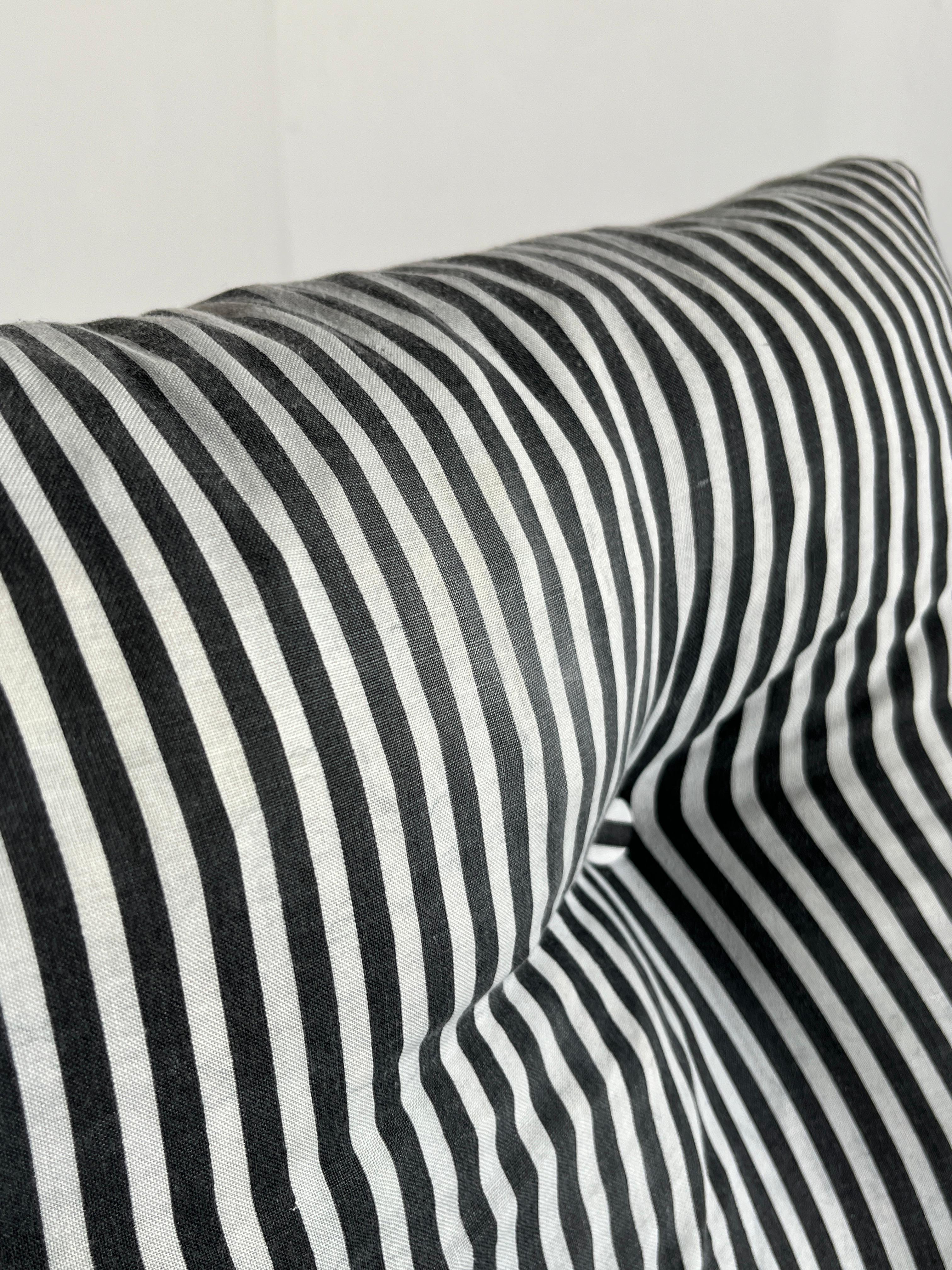 Sillón postmoderno vintage estilo Ikea Memphis, tela a rayas, años 80 5