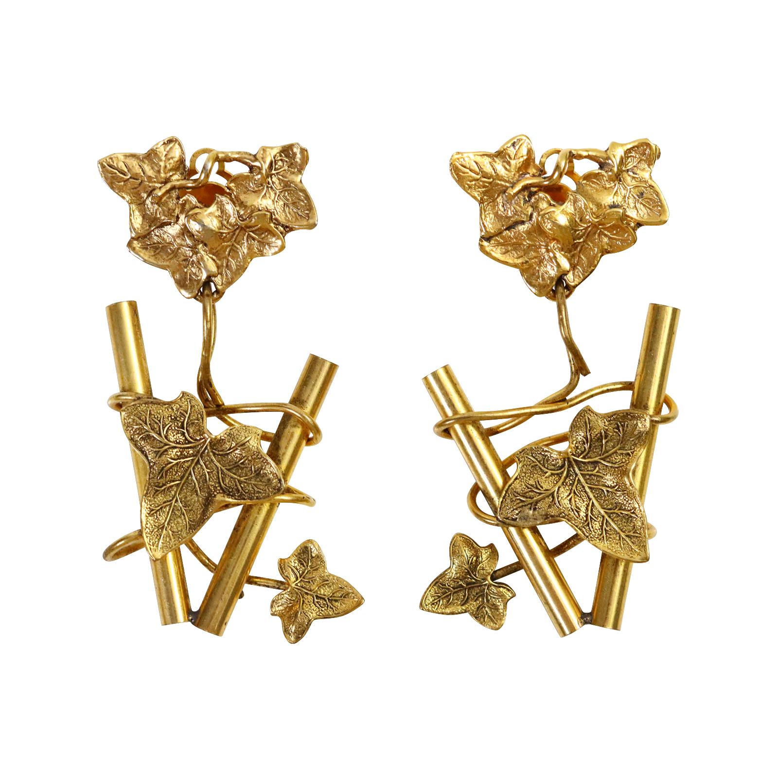 Pendientes Vintage Ikuo Ichimori Paris Drop, Circa 1970s. Estos preciosos pendientes los adquirí en París hace varios años a uno de mis contactos favoritos. Son muy especiales. He visto derivados de ellos, pero nunca éstos. Son únicos, por lo que