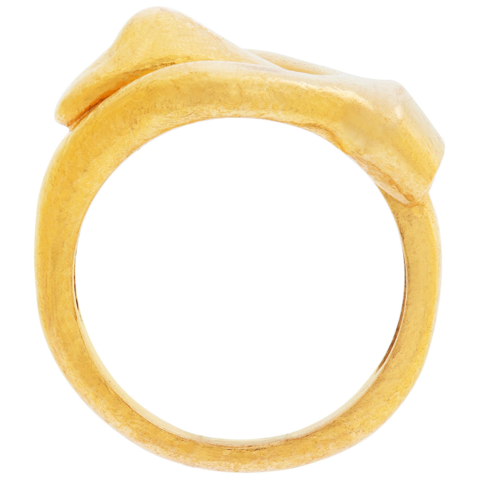 Women's Vintage, Ilias Lalaouinis, Hand Hammered 18k gold ring