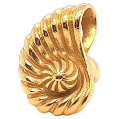 Vintage Ilias Lalaounis 22 Karat Gold Shell Ring
