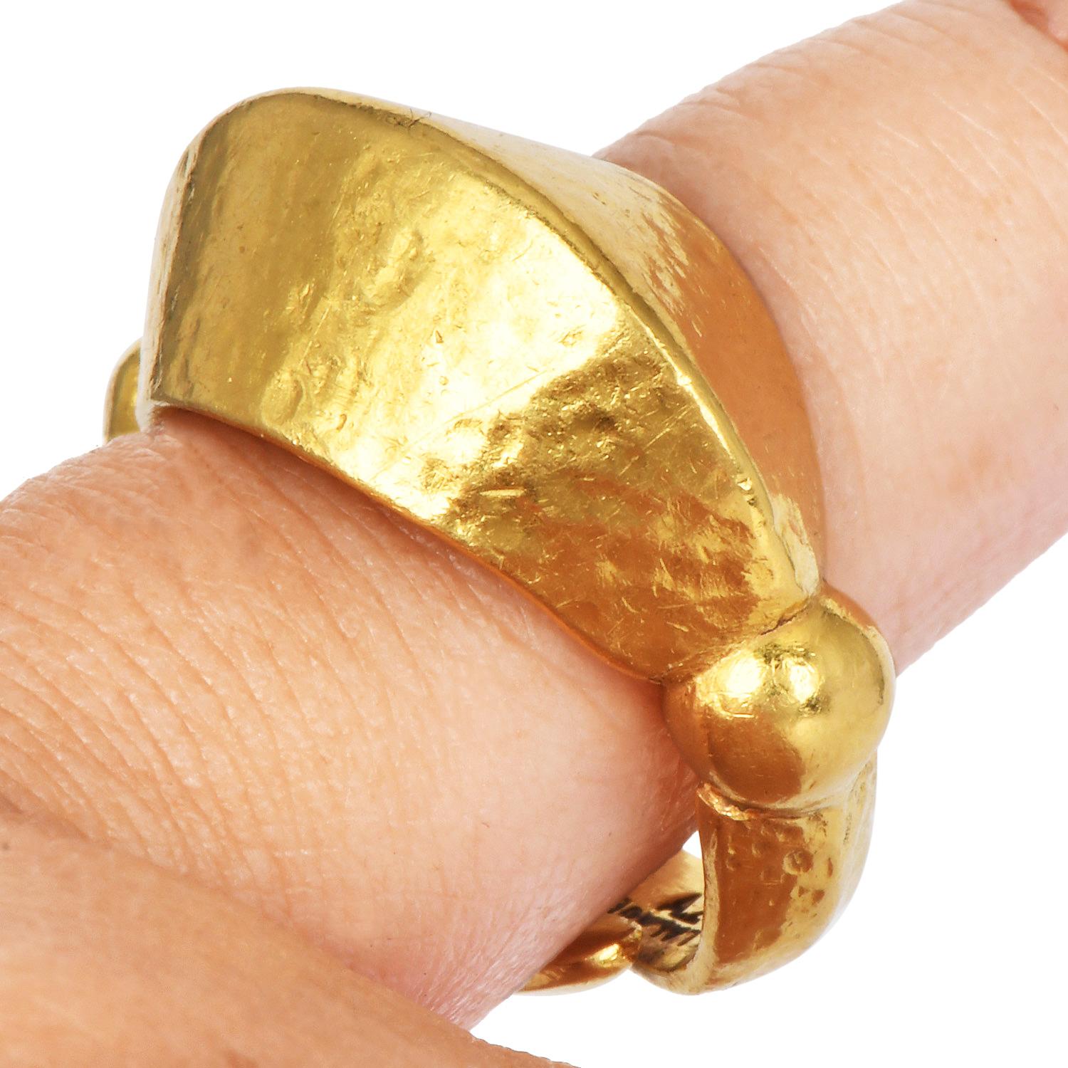 Vintage Ilias Lalaounis 22K Gold Hammered Dome Statement Ring 5