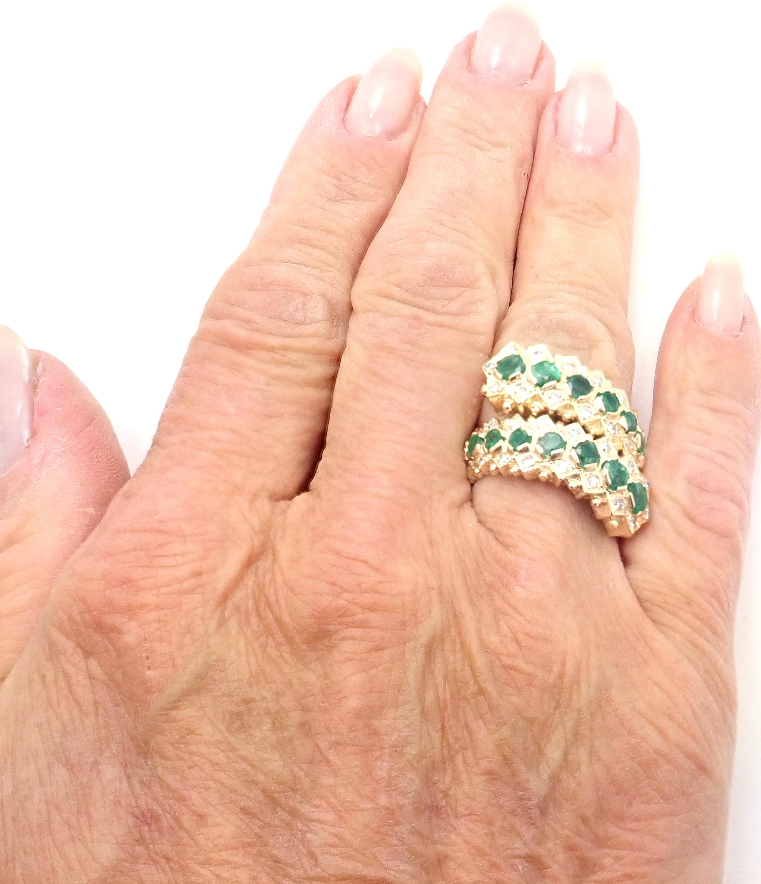 Brilliant Cut Vintage Ilias Lalaounis Diamond Emerald Yellow Gold Band Ring