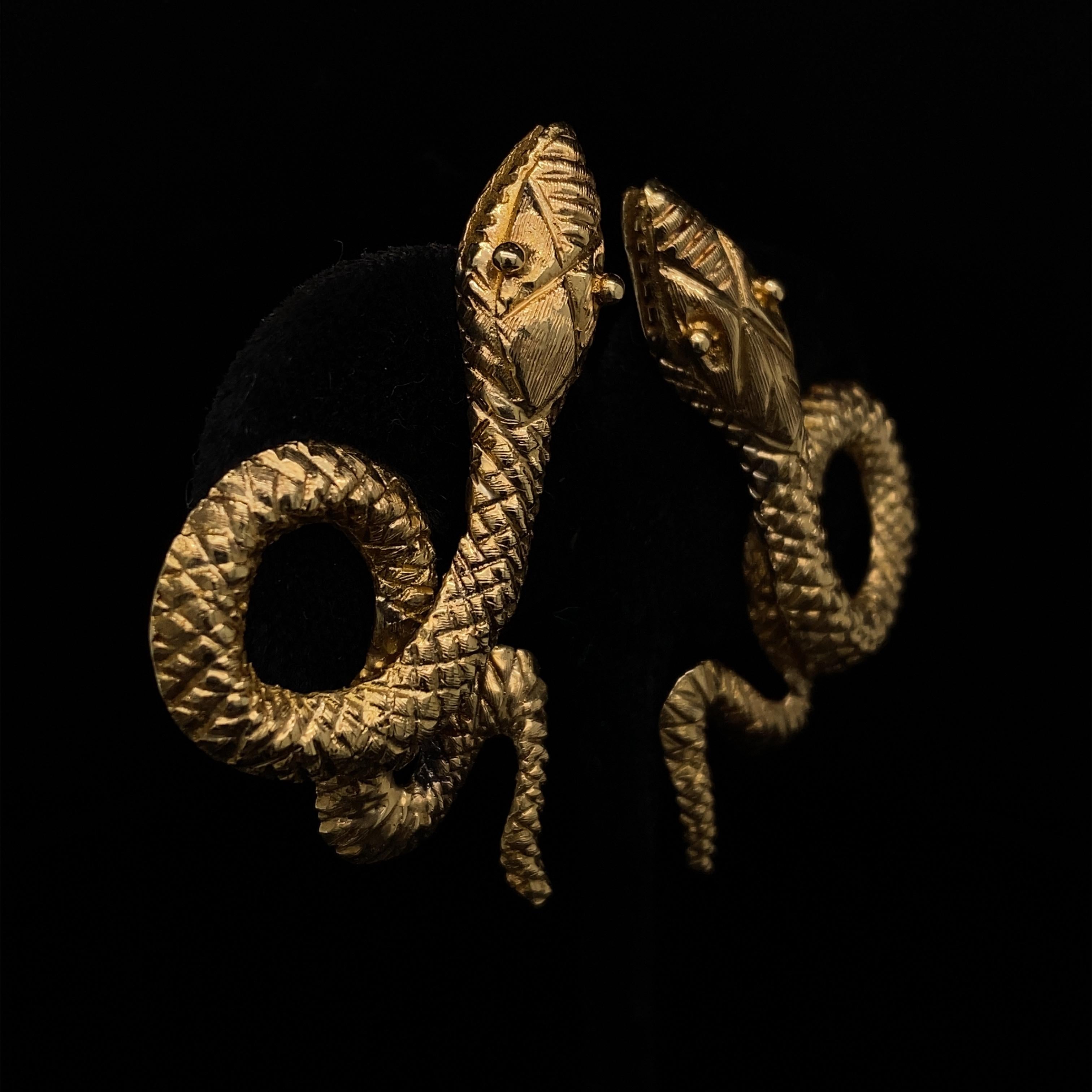 A vintage pair of Ilias Lalaounis snake 18 karat yellow gold clip earrings, circa 1970.

An excellent example of craftsmanship from the important Greek jeweller Ilias Lalaounis

Solid, yellow gold jewelry has always been popular, and now it is more