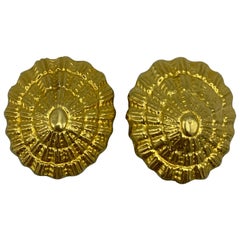 Vintage Ilias Lalaounis Yellow Gold Shell Clip- On Earrings 