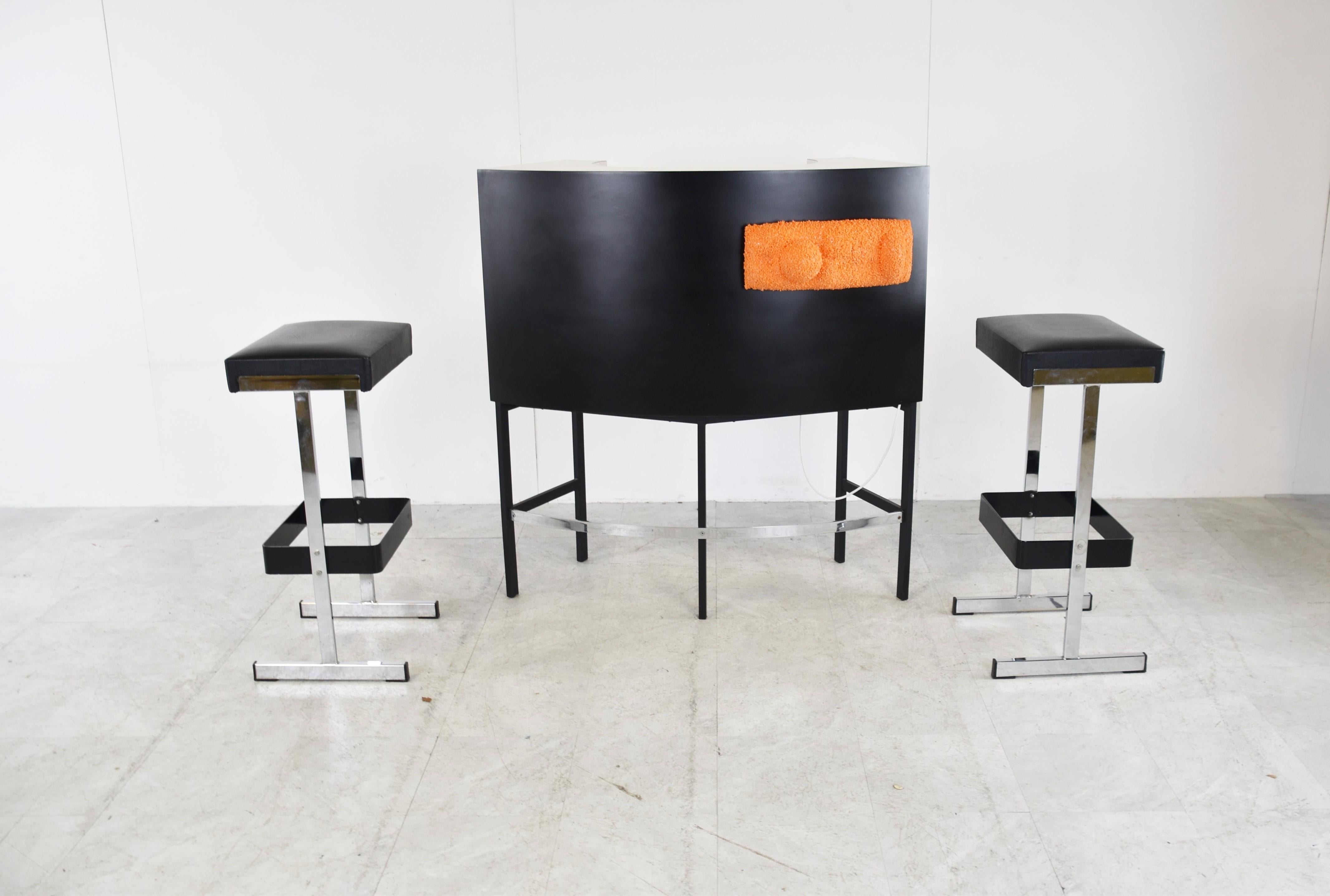 Chrome Vintage Illuminated Bar with Stools, 1970s For Sale