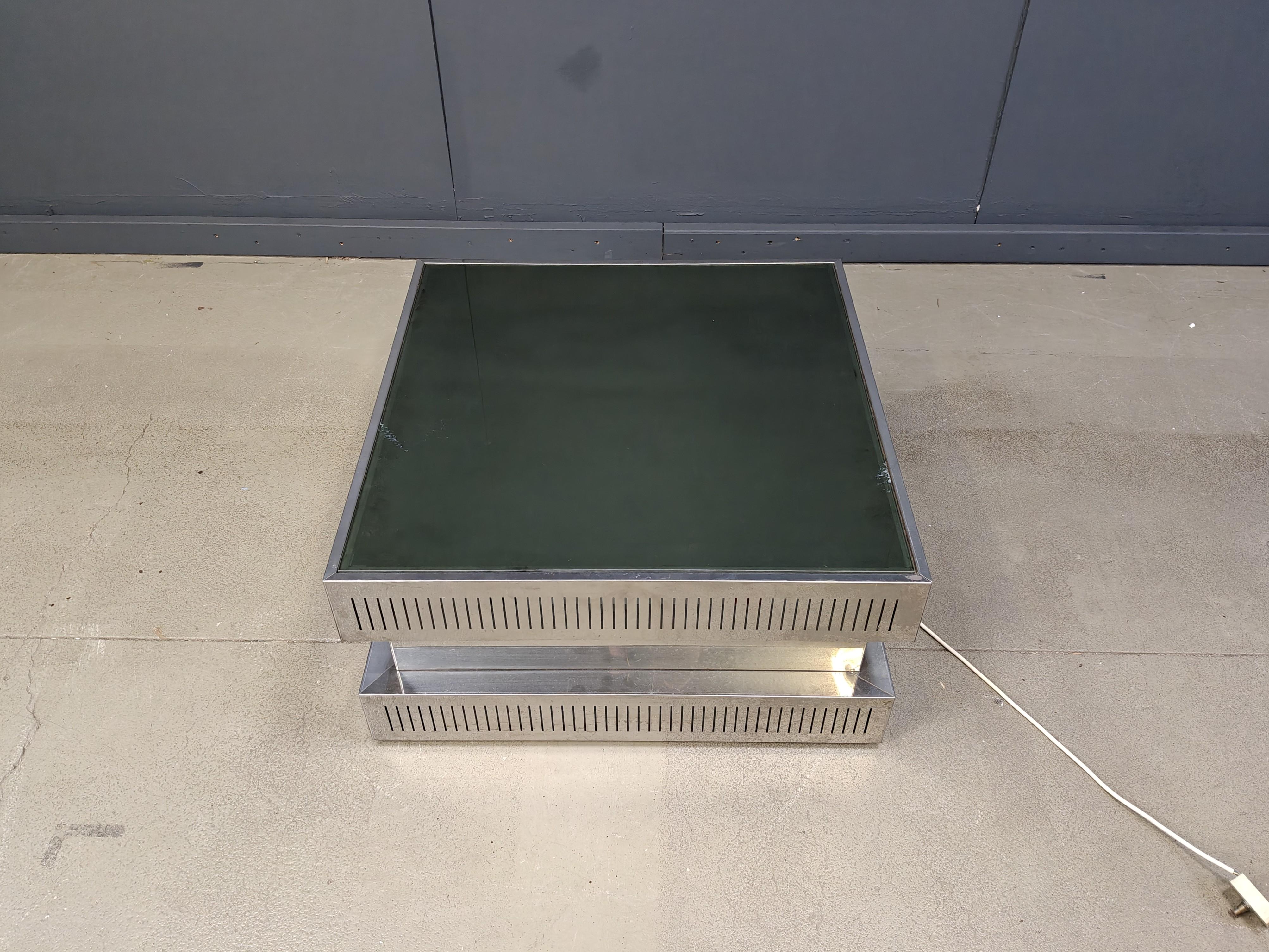 Table basse vintage illuminée, âge de l'espace, 1970 - Italie en vente 5
