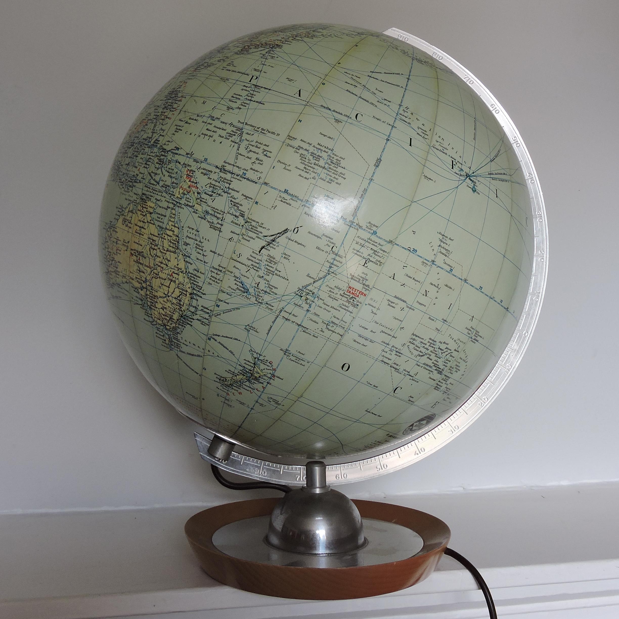 Mid-20th Century Vintage Illuminated Globe from JRO Globus, 1963