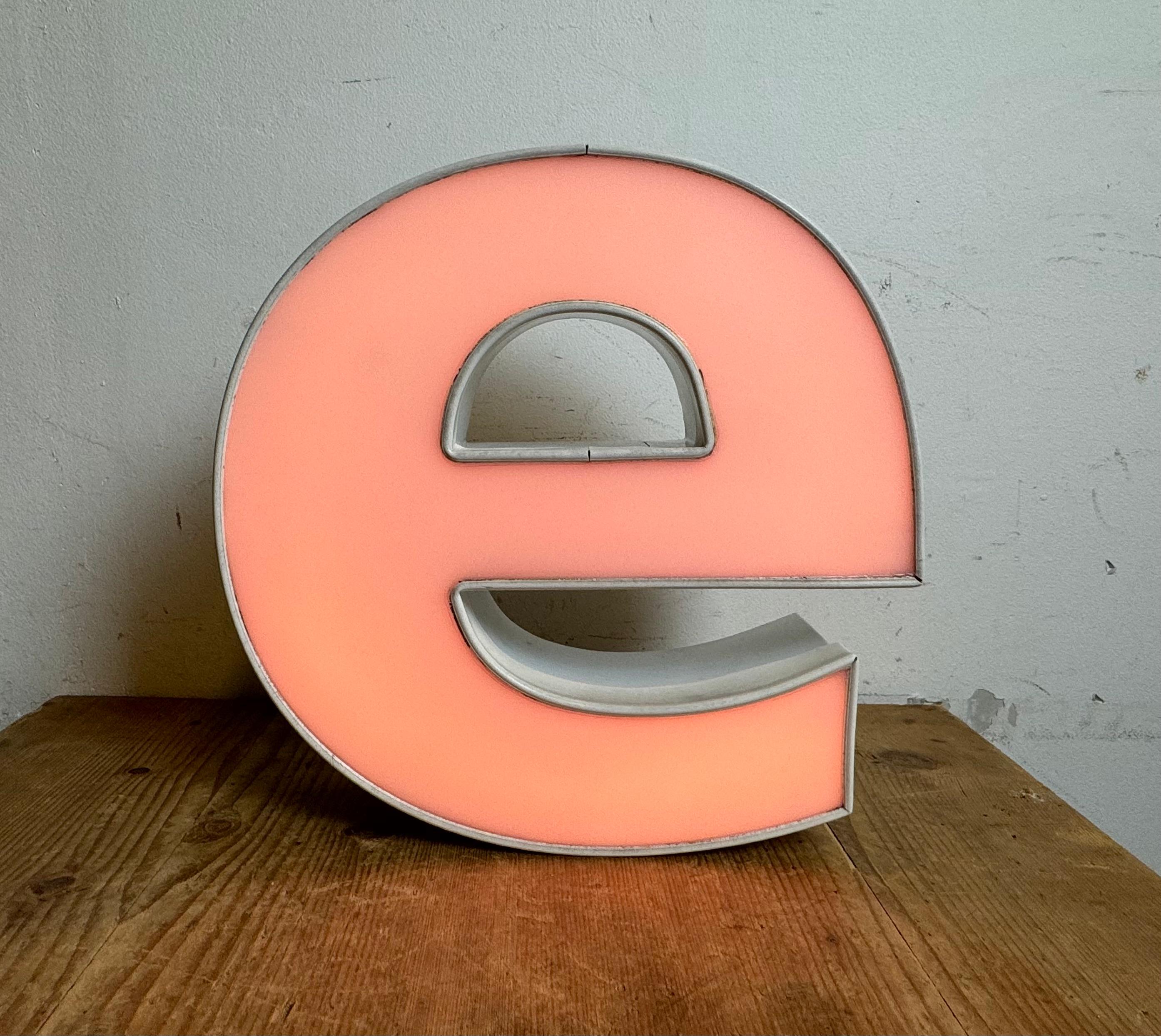 Vintage Illuminated Letter E , 1980s For Sale 9