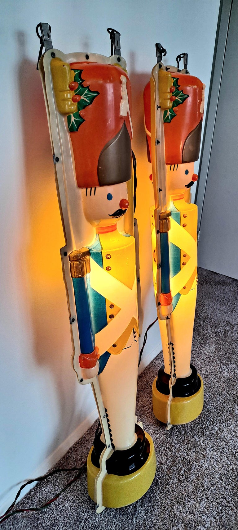 Vintage Illuminated Nut Crackers  In Fair Condition For Sale In Los Angeles, CA