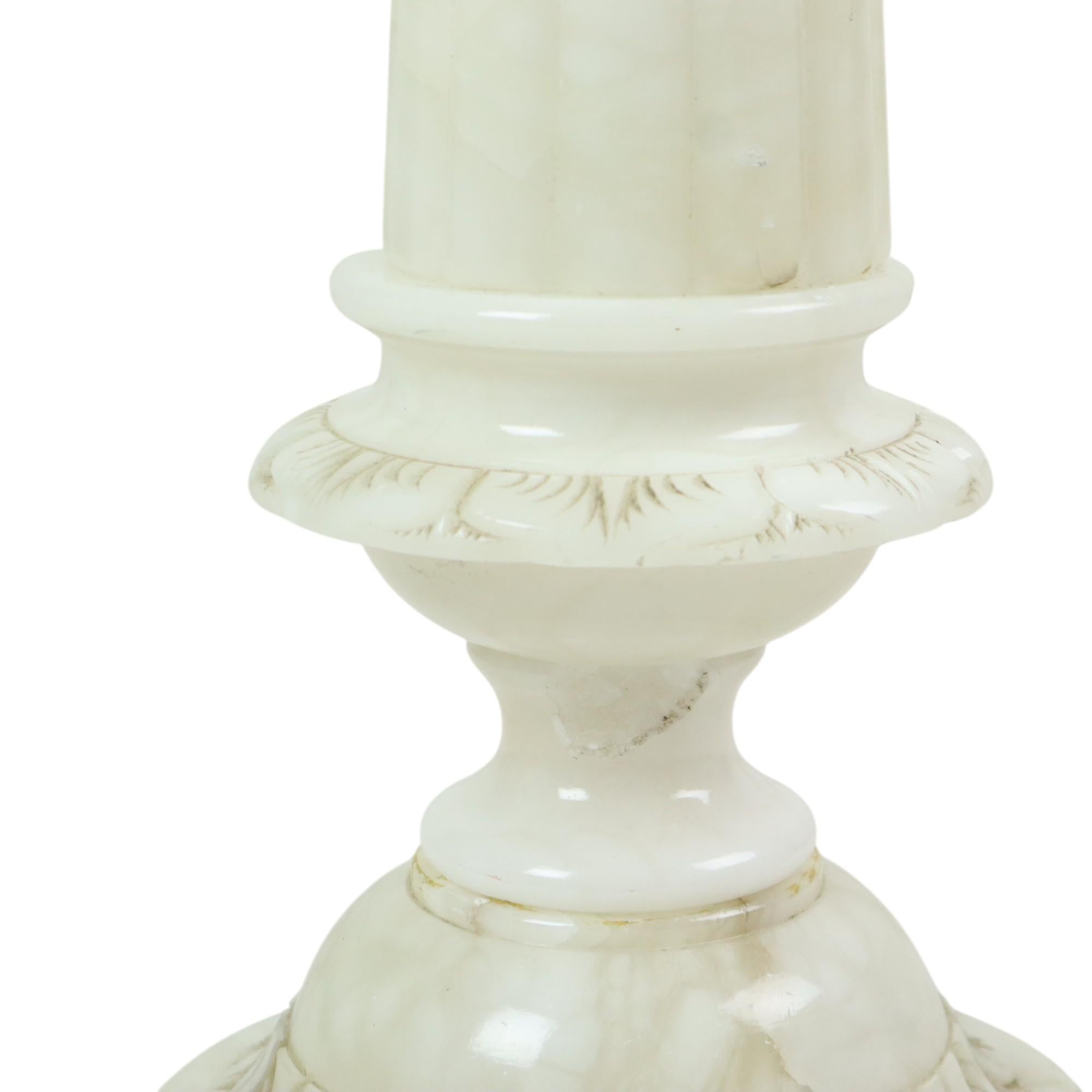 Beleuchtete Vintage-Beistelltisch-Säulen-Säulen-Säulen-Lampe, Alabaster, Naturstein im Angebot 5