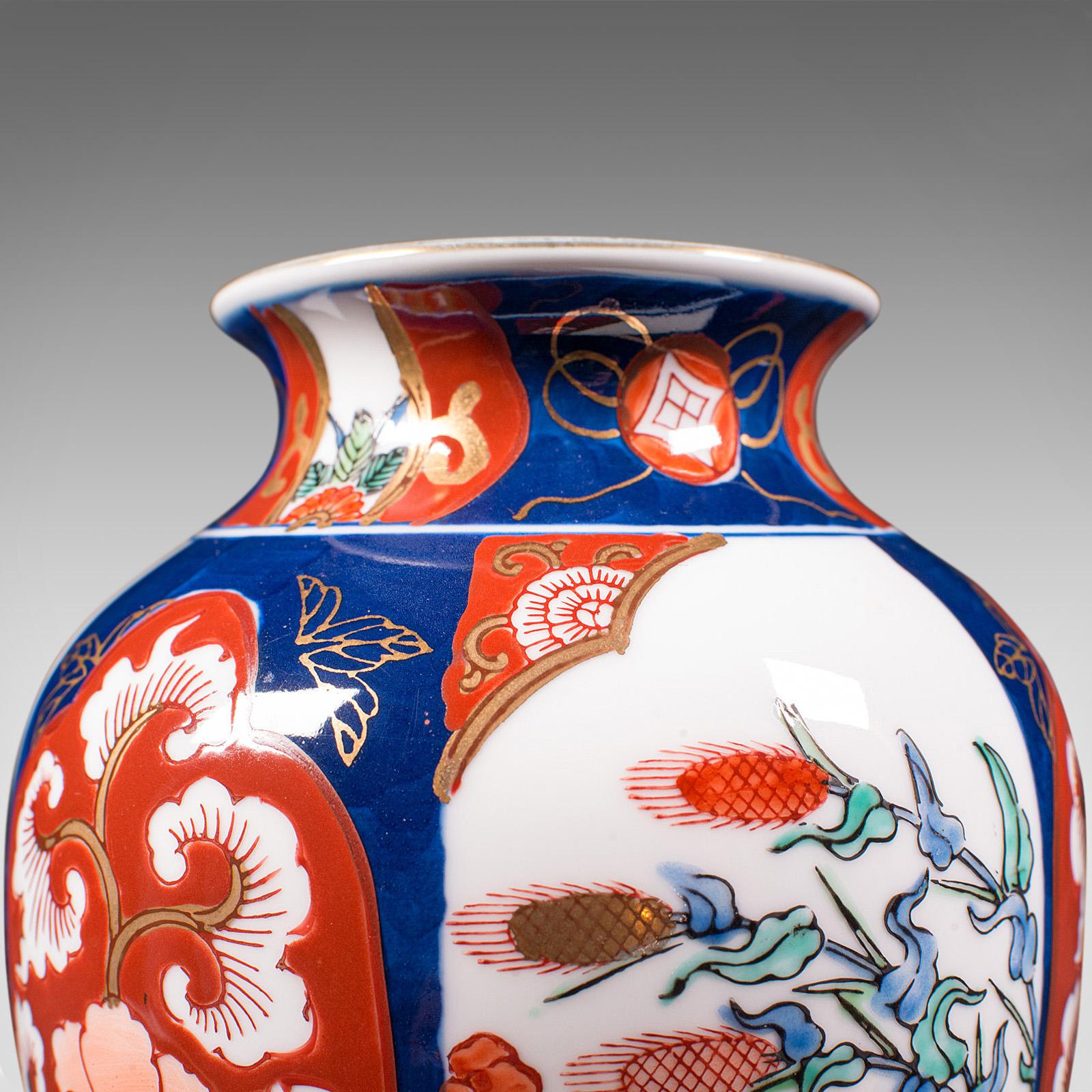 20th Century Vintage Imari Vase, Japanese, Ceramic Baluster Urn, Late Art Deco, Circa 1940 For Sale