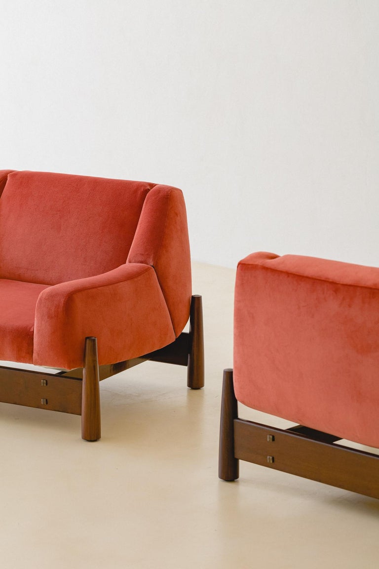 Vintage Imbuia Armchairs by Móveis Cimo, 1960s, Brazilian Midcentury In Good Condition For Sale In Clifton, NJ