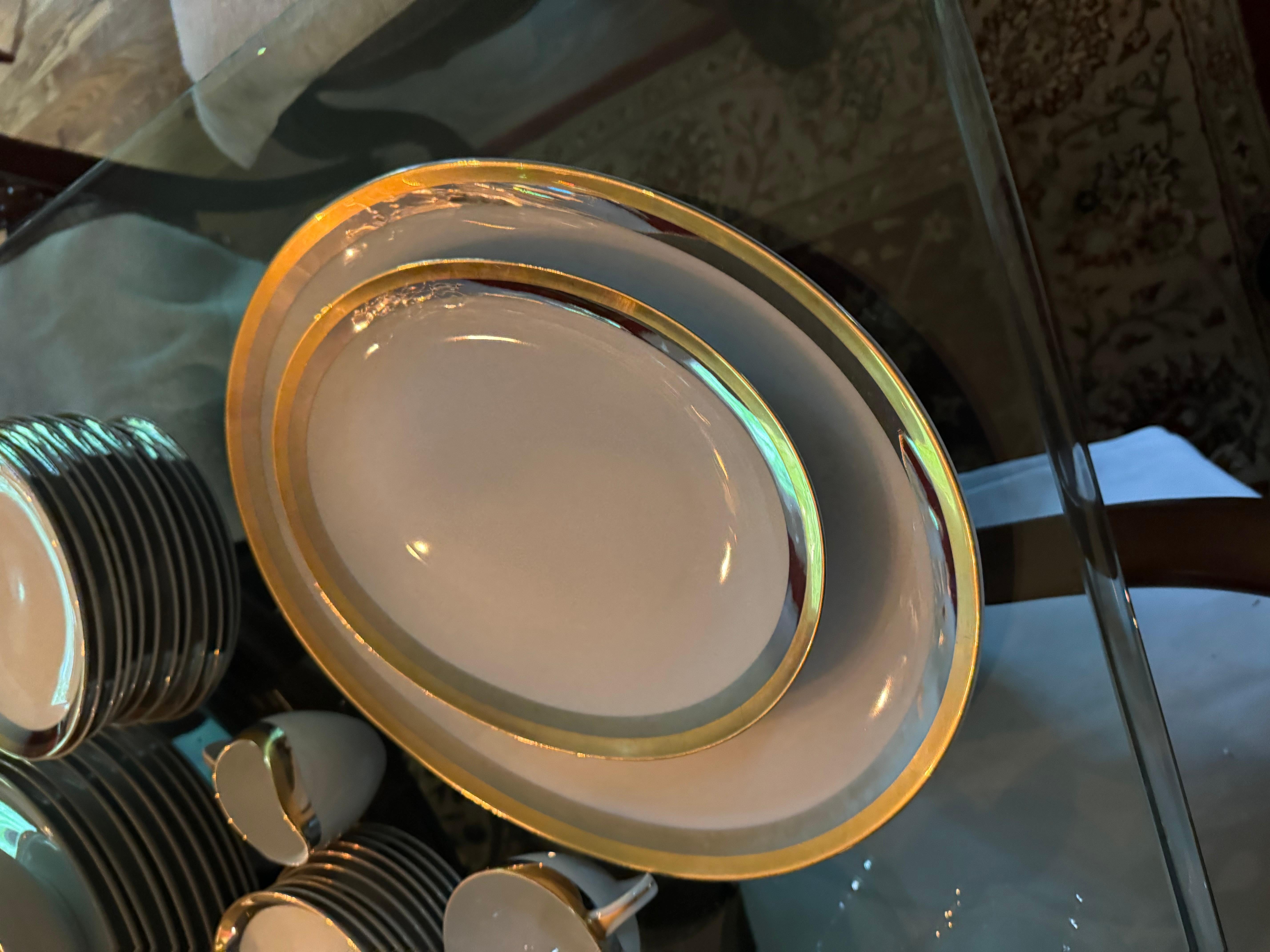 Ceramica Vintage Imperial Deluxe Fine China Royal Muse 6845 by Sango Dinner  Set per 10 in vendita