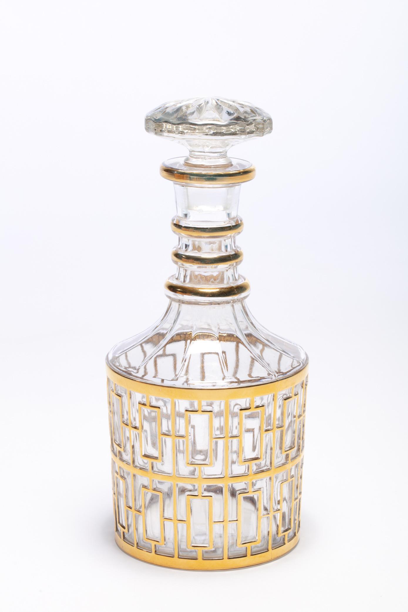 Vintage Imperial Glass Co. Shoji Decanter 22-Karat Gold, 1960s In Good Condition In Saint Louis, MO