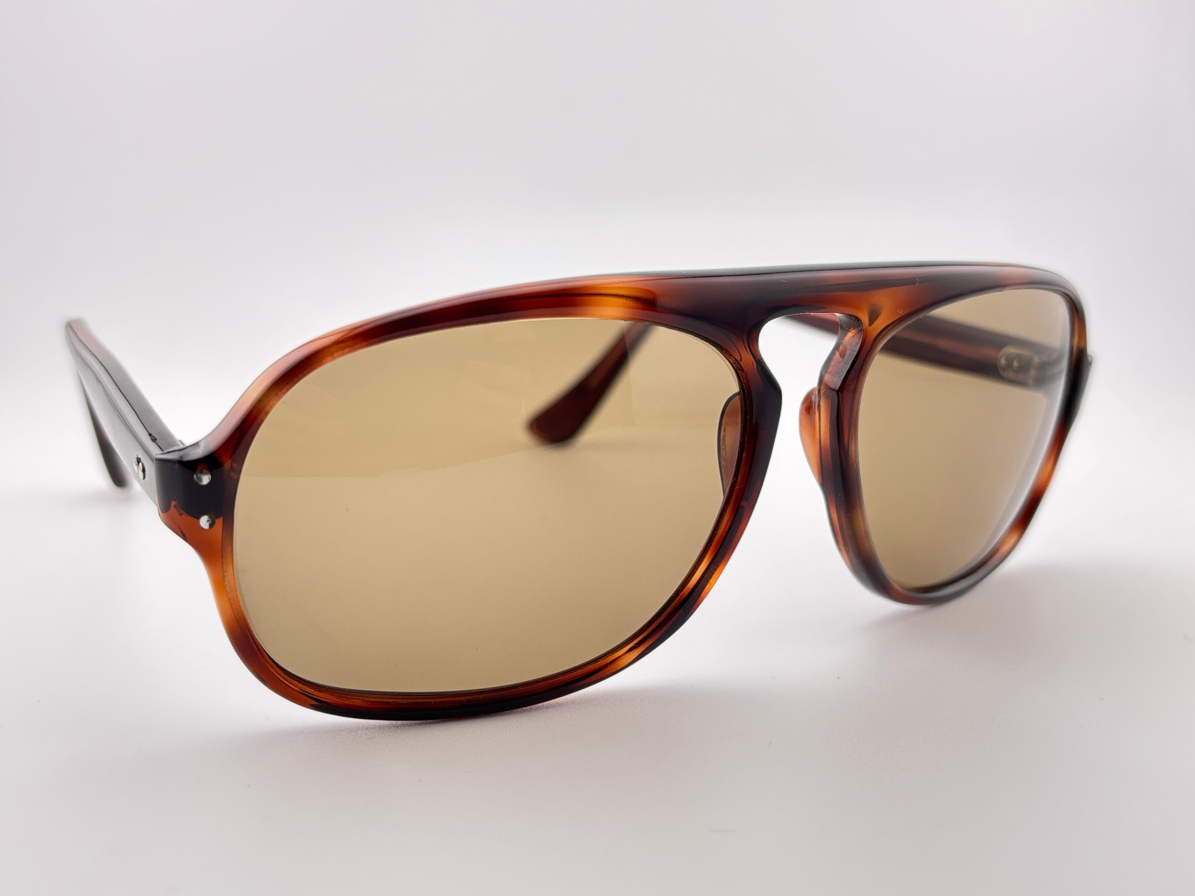 Vintage By im Stil von  Pierre Cardin Michael Caine Dunkelbraun 1960 Sonnenbrille im Zustand „Hervorragend“ im Angebot in Baleares, Baleares