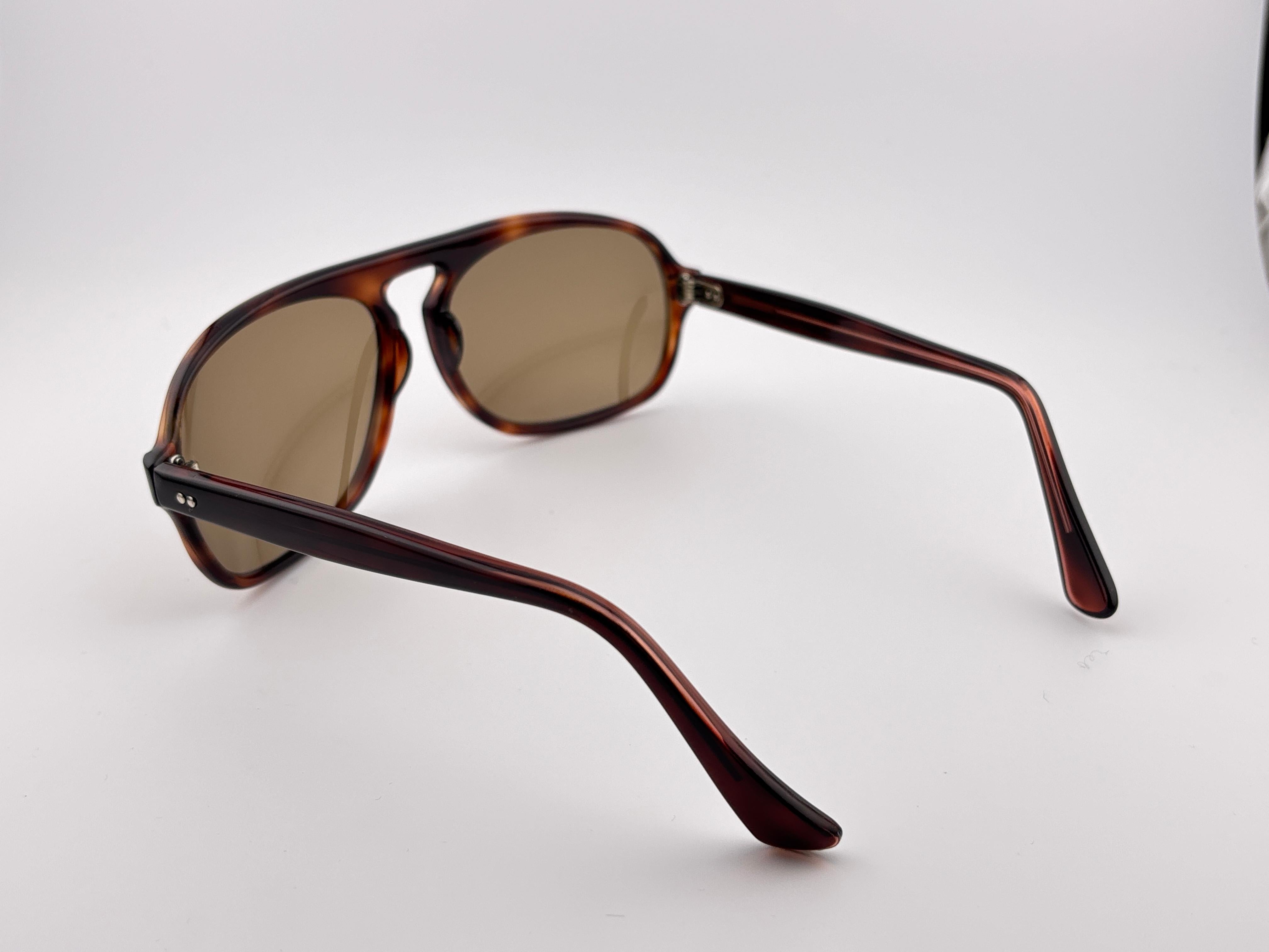 Vintage By im Stil von  Pierre Cardin Michael Caine Dunkelbraun 1960 Sonnenbrille im Angebot 1