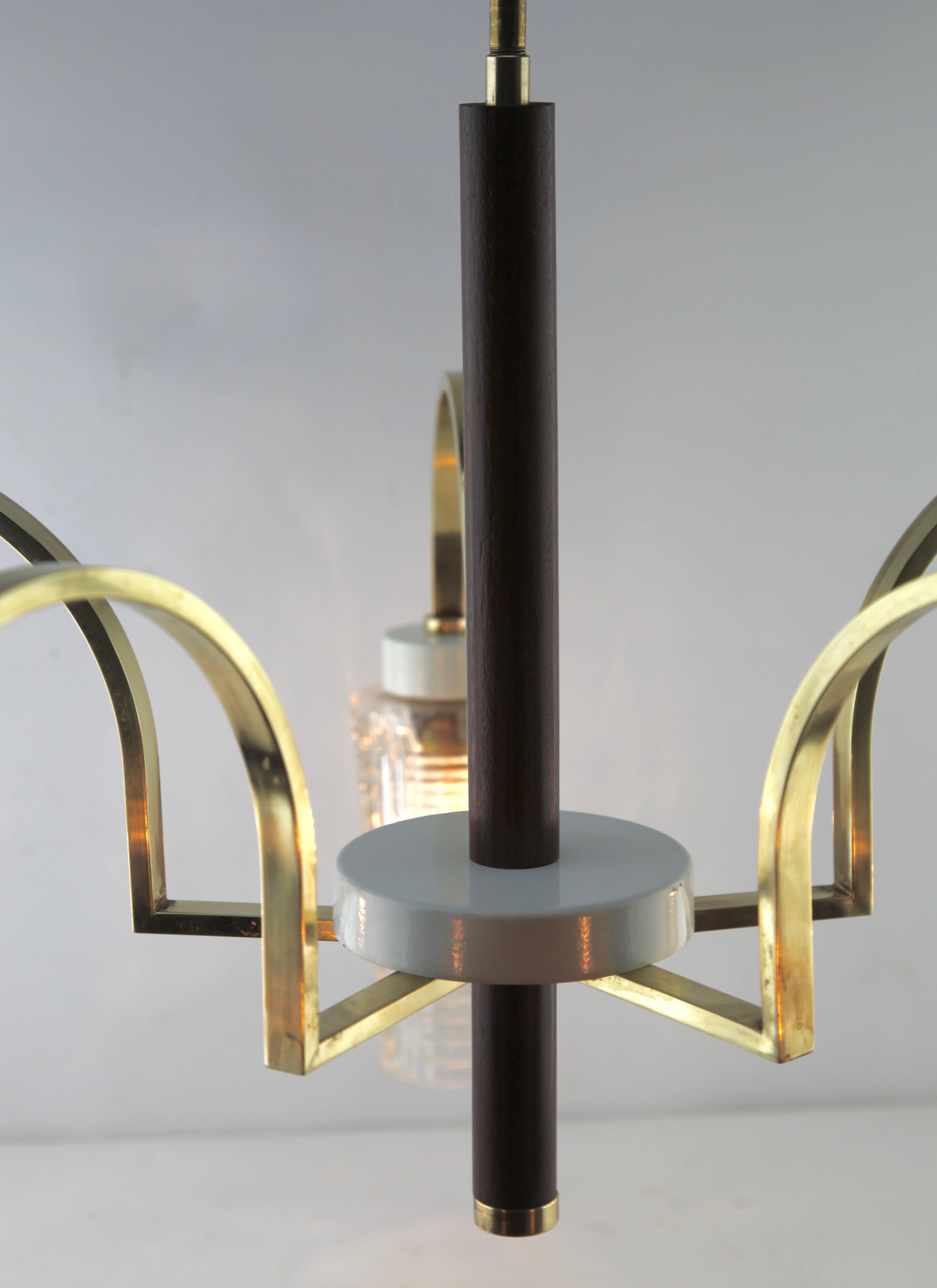 Vintage in the Style of Stilnovo Chandelier Five Arms, Italian, 1960s In Good Condition In Verviers, BE