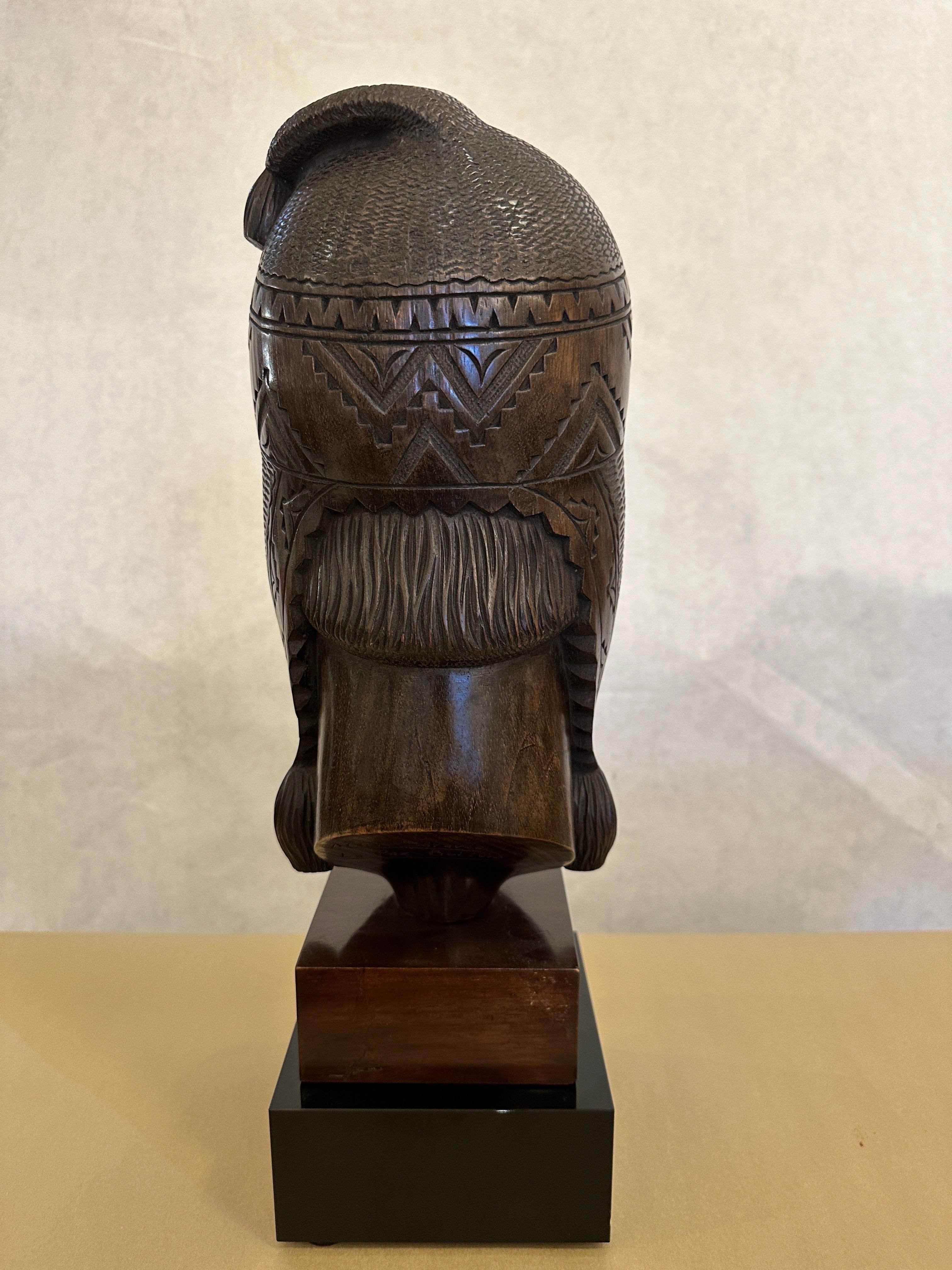 Vintage Inca Male Warrior Bust by Saravia In Good Condition For Sale In East Hampton, NY