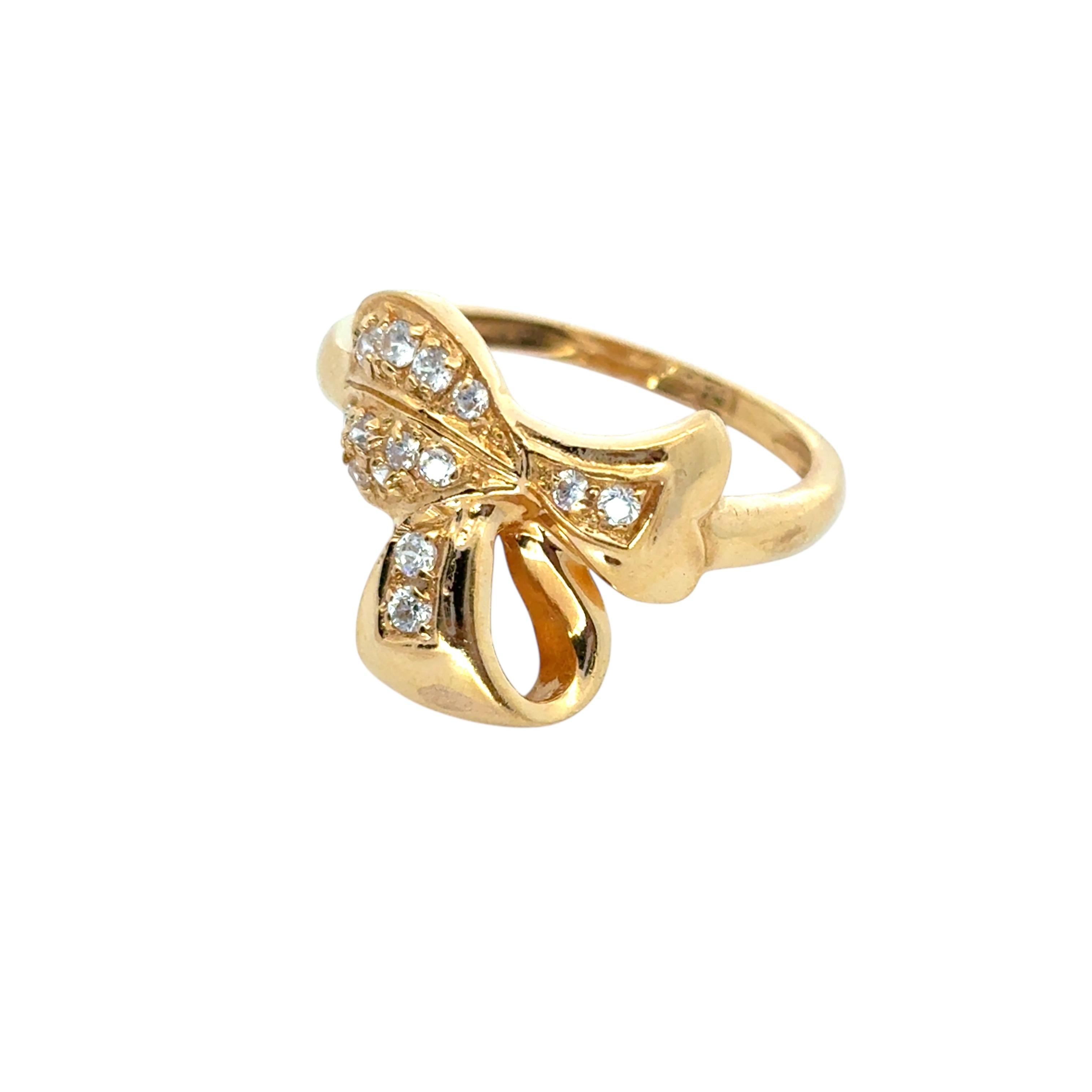 Bague cœur vintage en or jaune 22 carats avec diamants 0,21 carat Excellent état - En vente à Boca Raton, FL