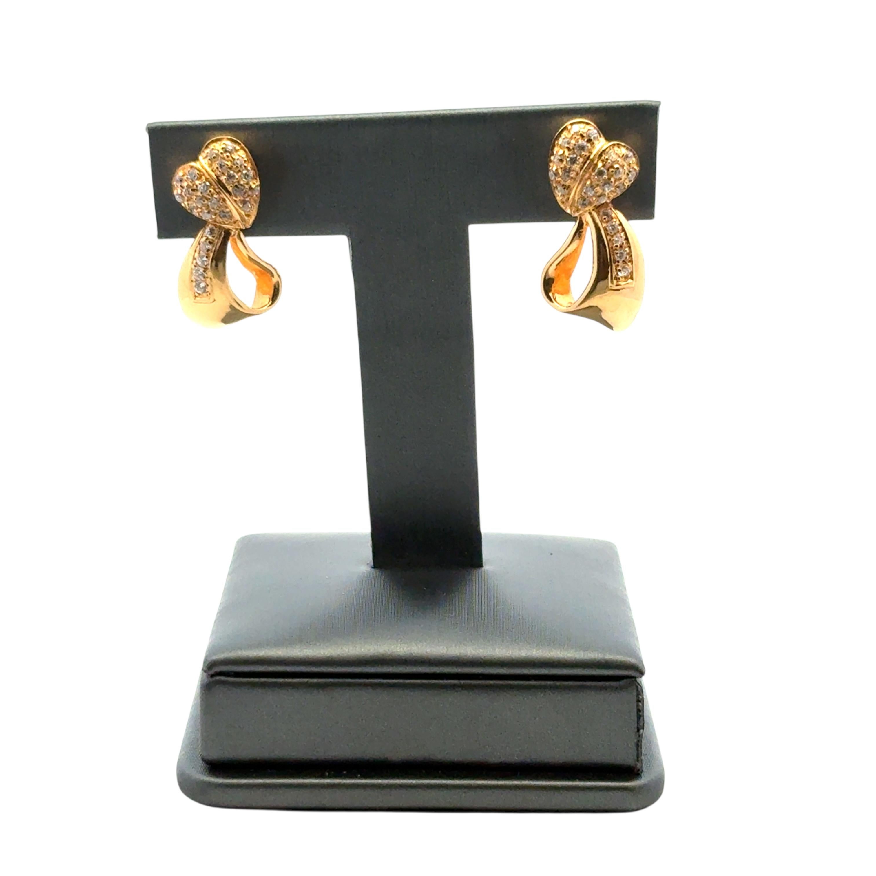 Vintage 22k Gelbgold 0,48ctw Diamond Heart Ribbon Ohrringe im Angebot 8