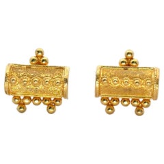 Vintage Indian 22k Yellow Gold Beaded Design Earring Studs