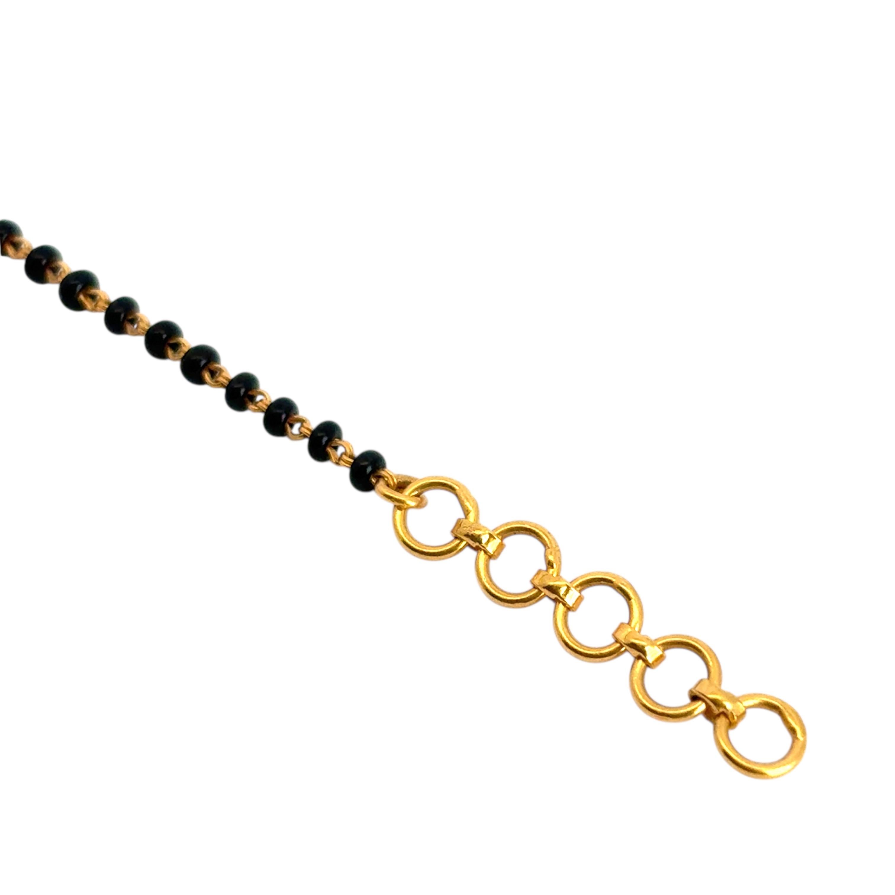 Indische 22 Karat Gelbgold Halskette mit abnehmbarem goldenem Anhänger, schwarze Perle und abnehmbarem Anhänger im Angebot 3