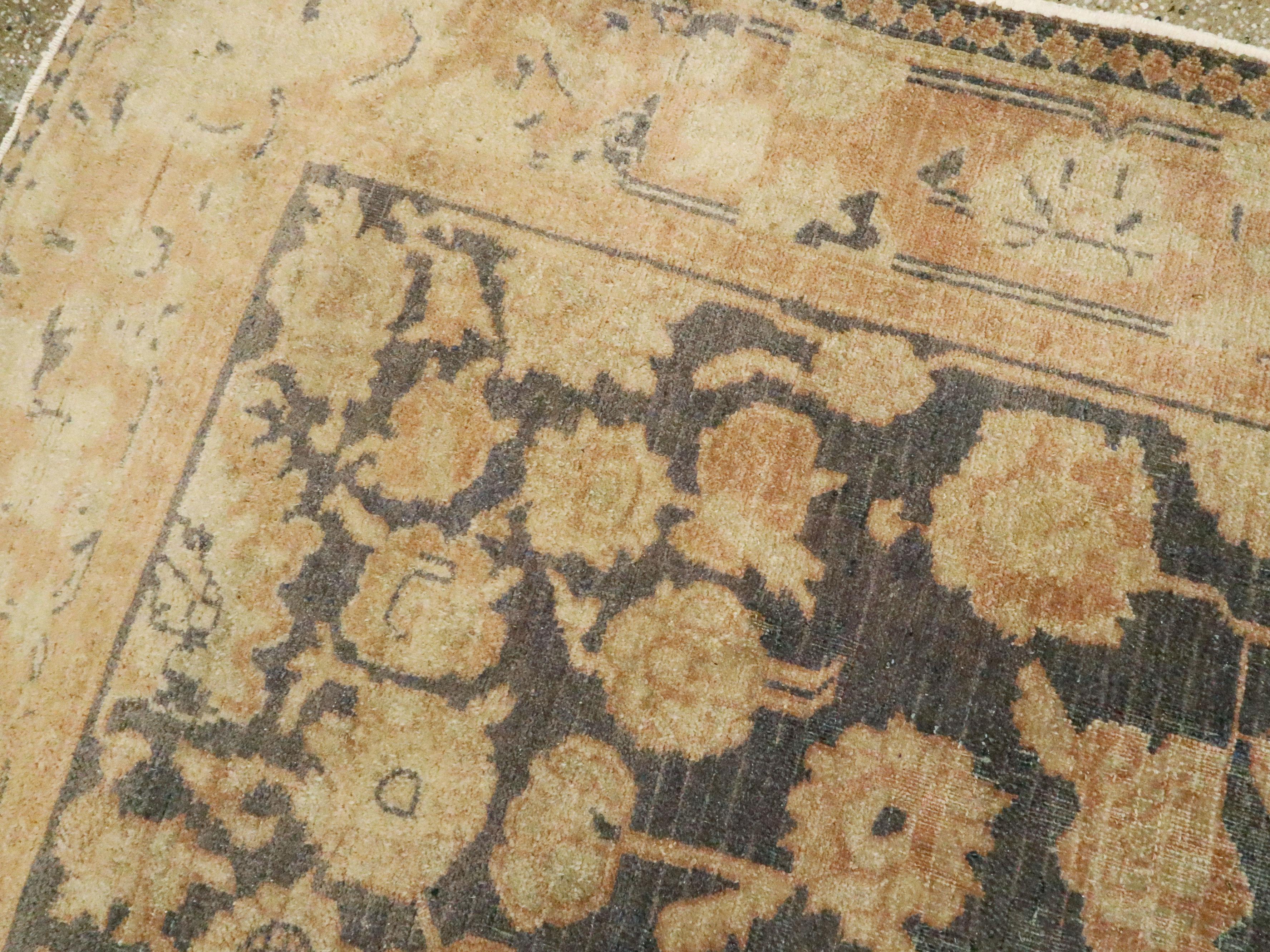 Indischer Agra-Teppich, Vintage (Wolle) im Angebot