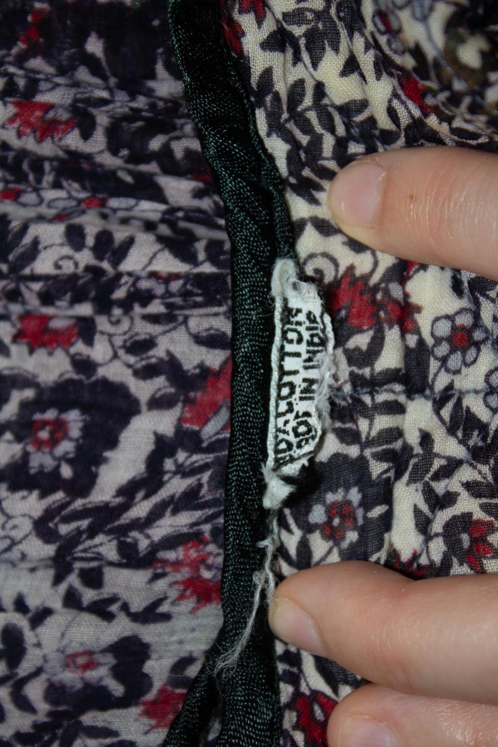Noir Vintage Indian Boho Dress en vente