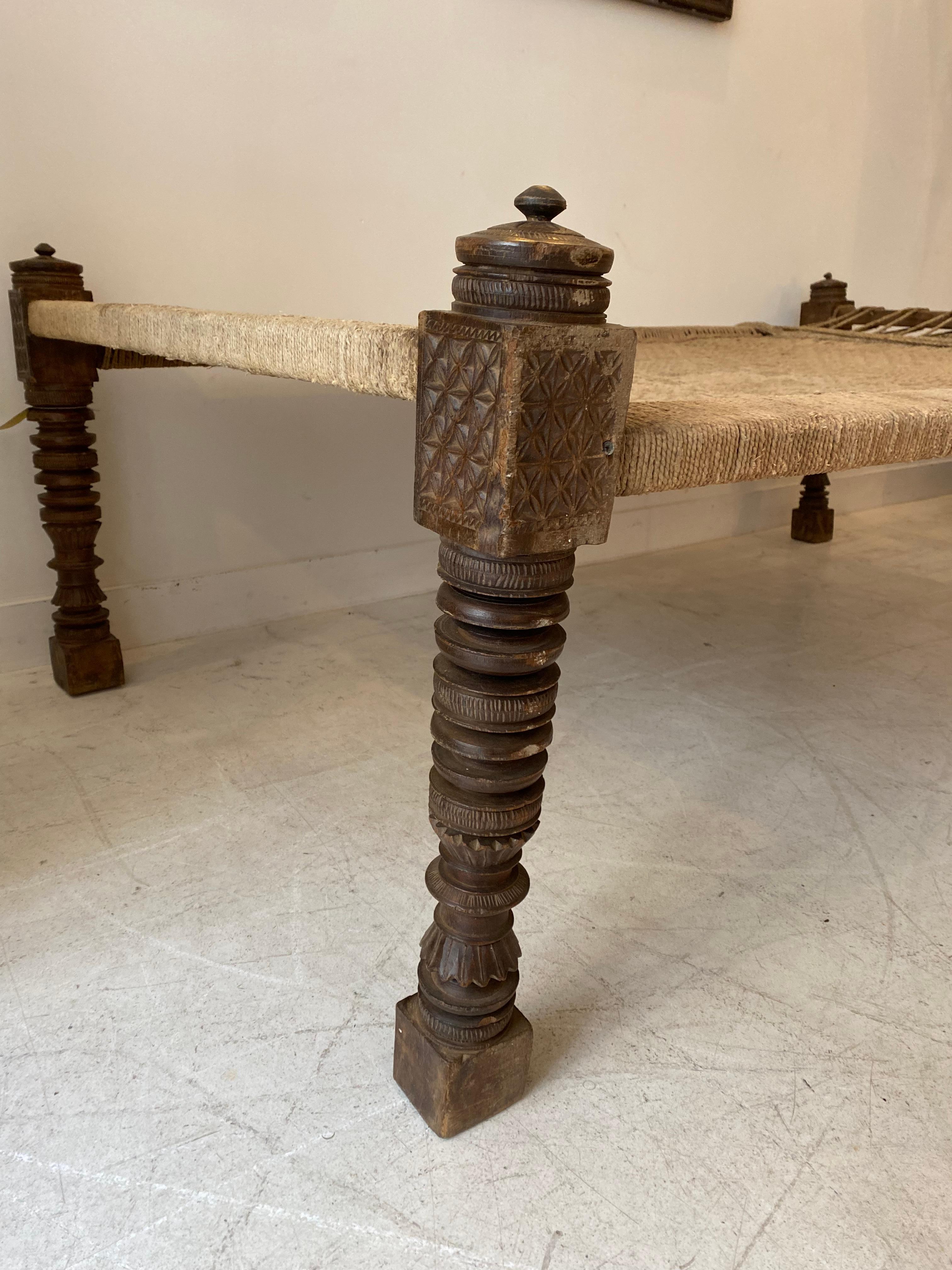 Anglo-Indian Vintage Indian charpoi bench For Sale