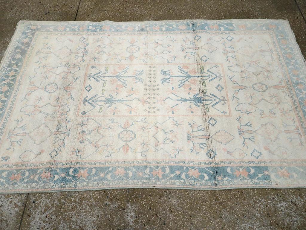 Vintage Indian Cotton Agra Accent Rug In Good Condition For Sale In New York, NY